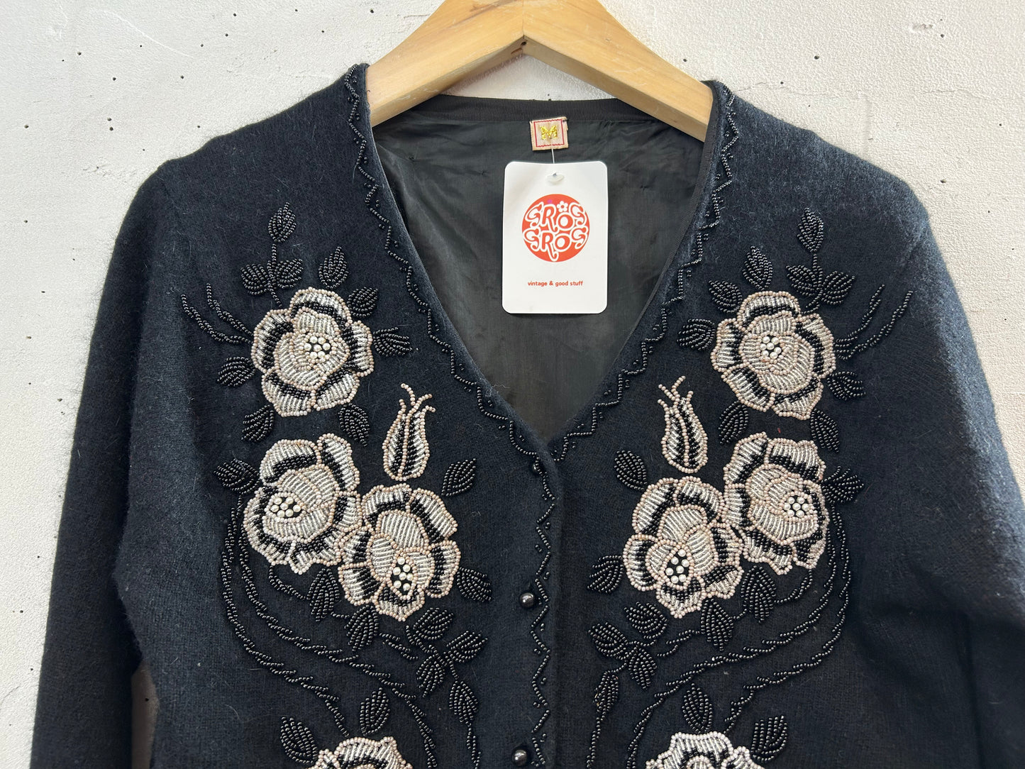 Vintage Beads Embroidered Knit Cardigan [L29057]