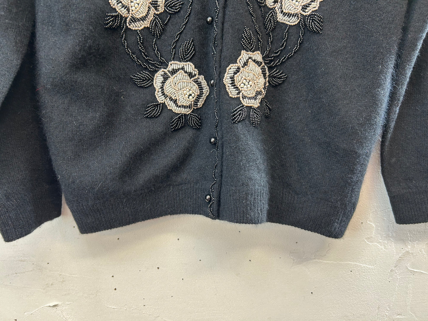 Vintage Beads Embroidered Knit Cardigan [L29057]