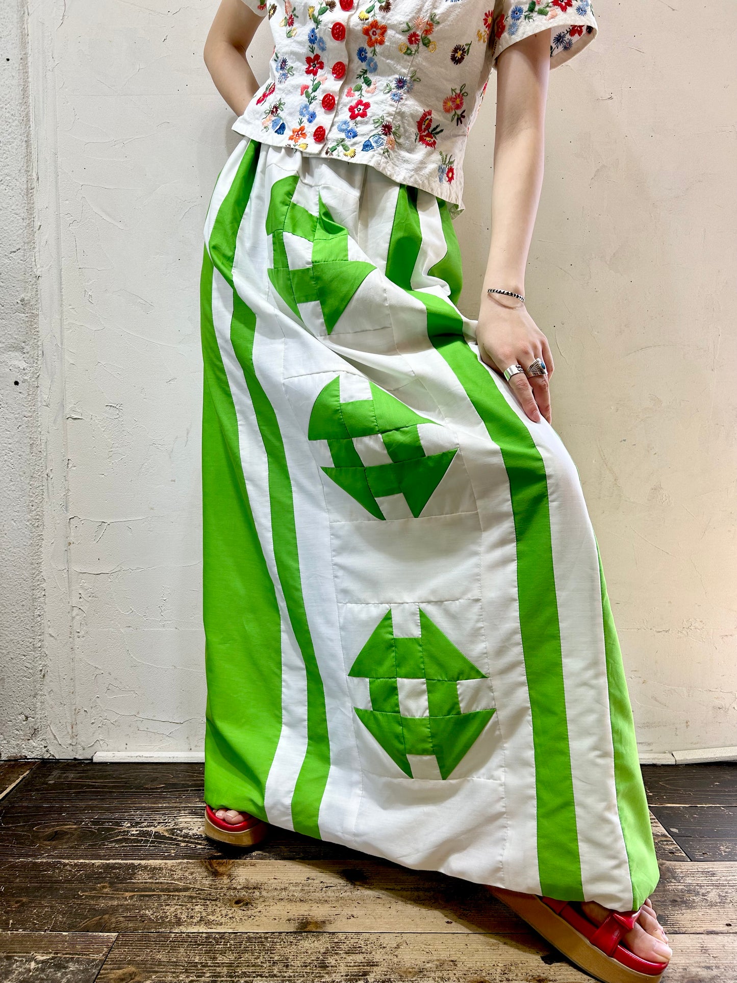 '70s Vintage Patchwork Skirt [H24822]