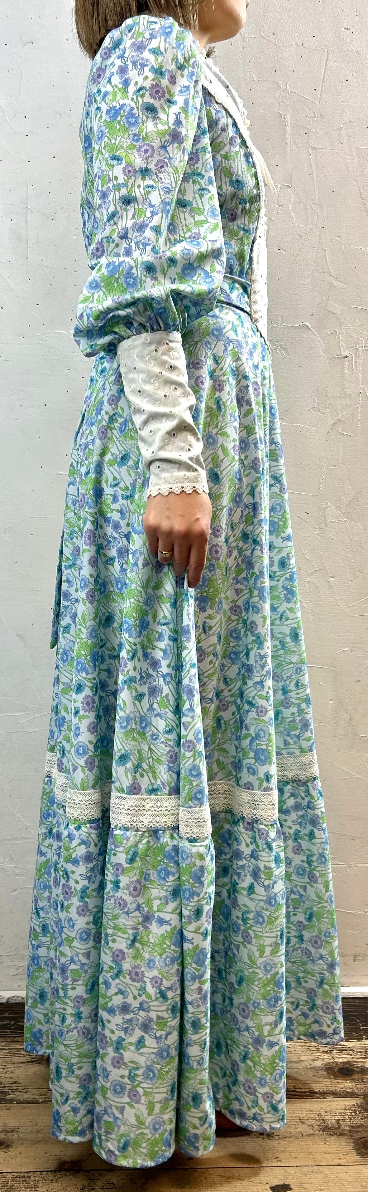 '70s Vintage Dress [L29064]