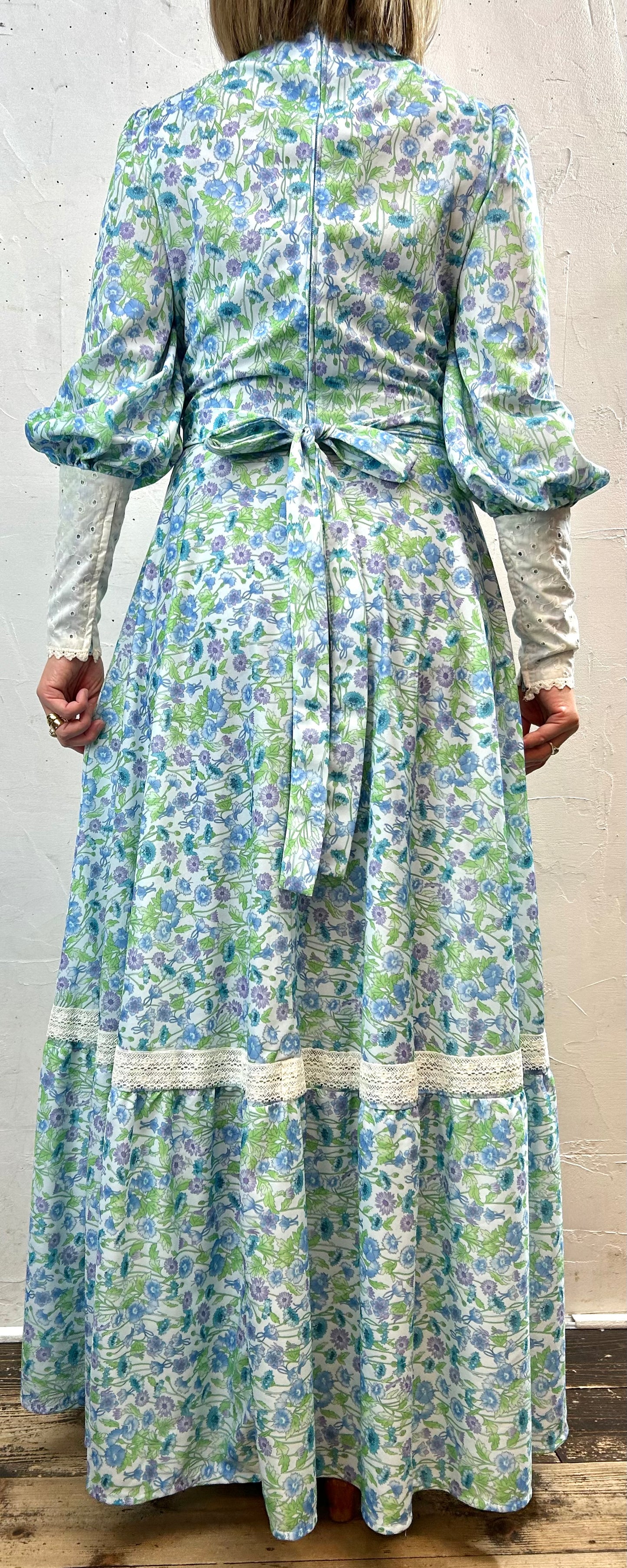 '70s Vintage Dress [L29064]