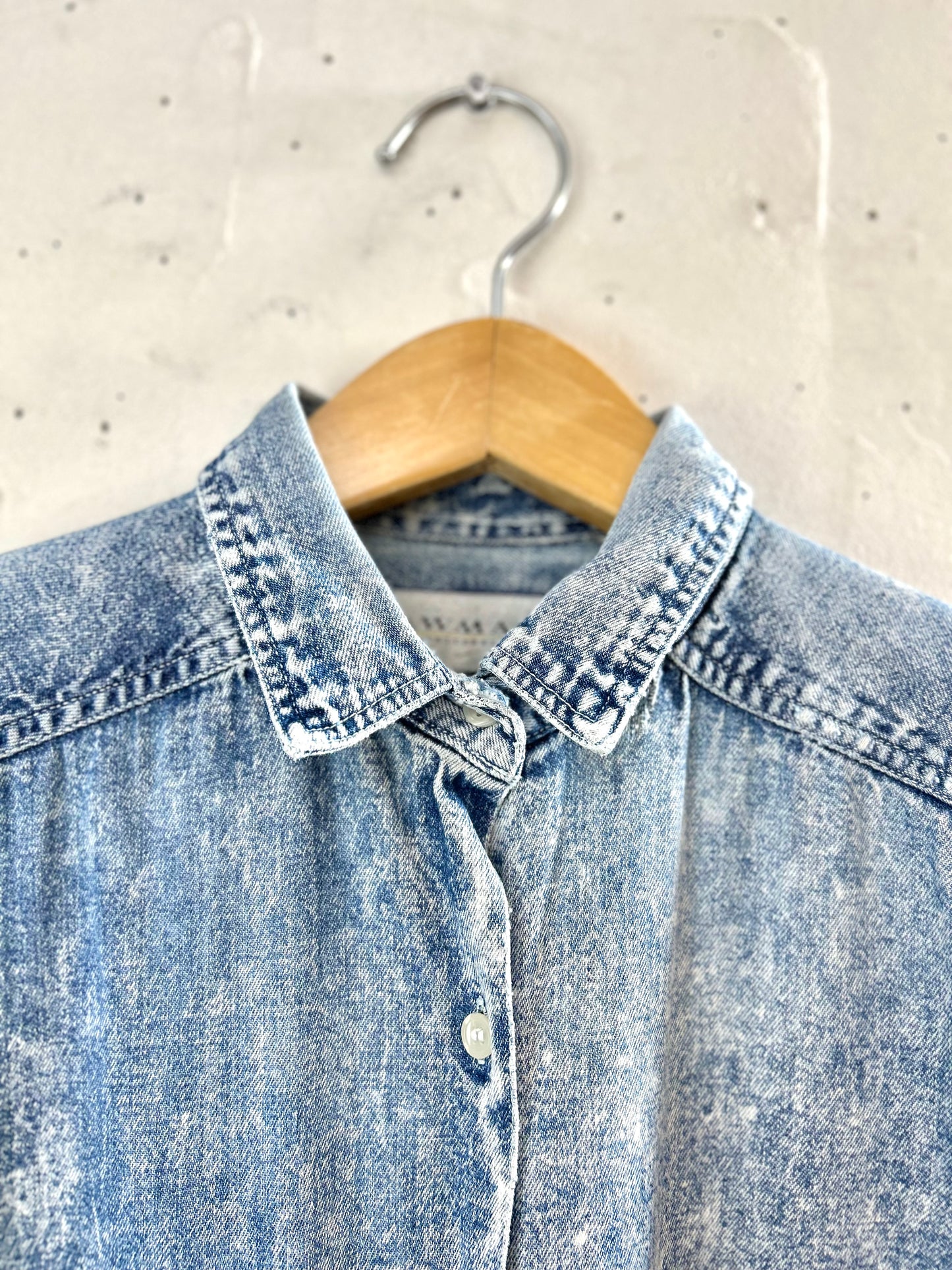 Vintage Denim Shirt [D29940]