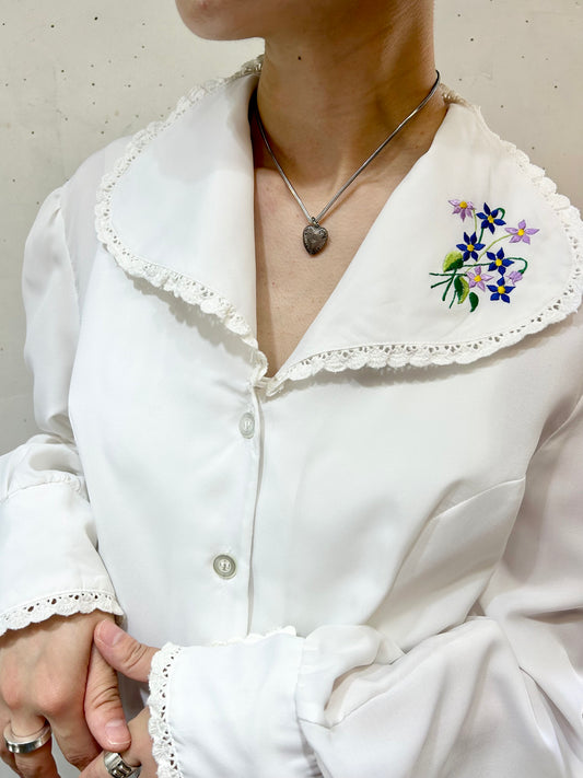 Vintage White Blouse [H24828]