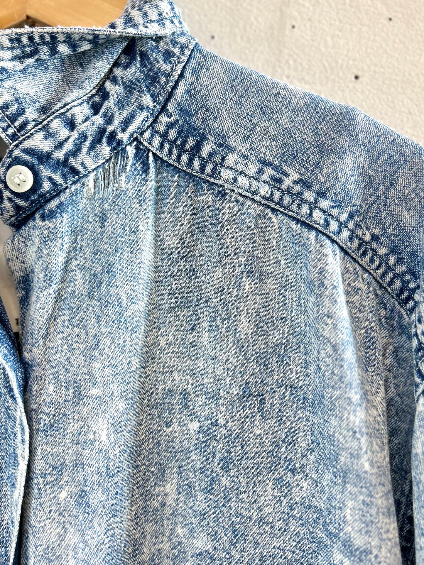 Vintage Denim Shirt [D29940]