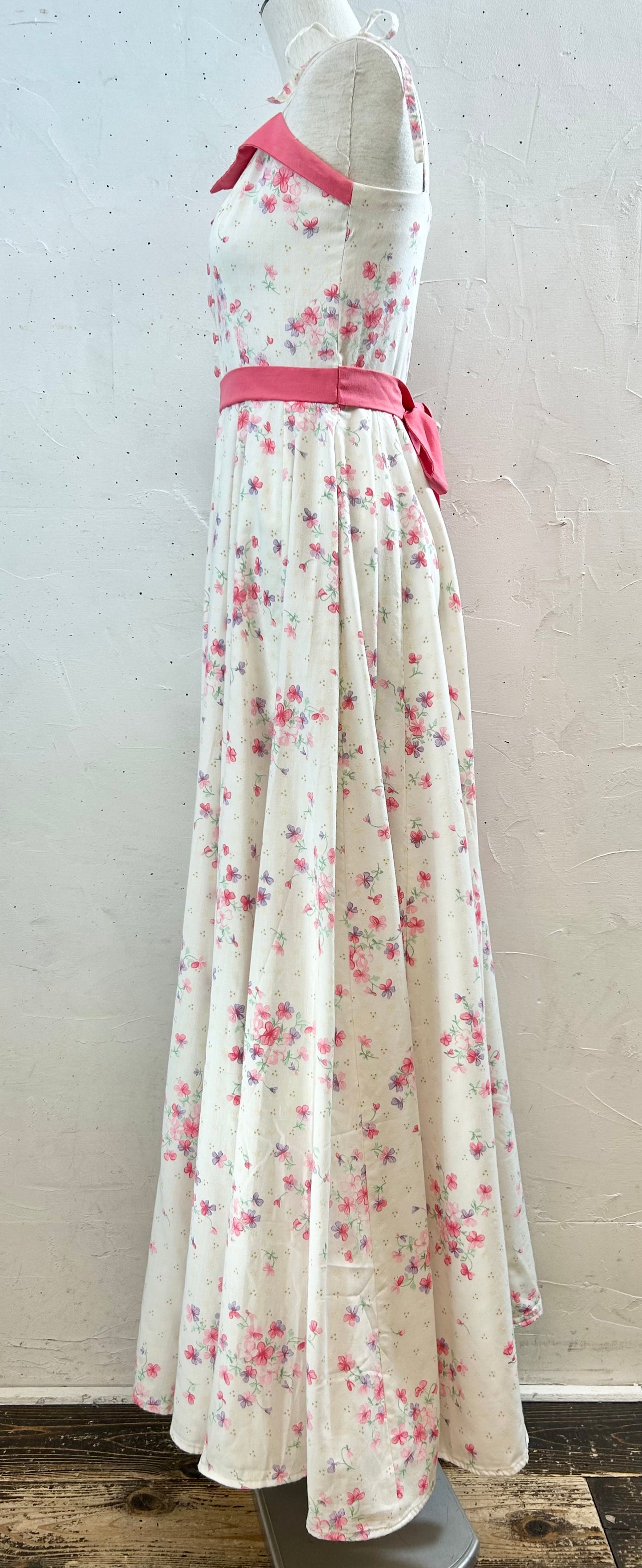 ’70s Vintage Dress [F30372]