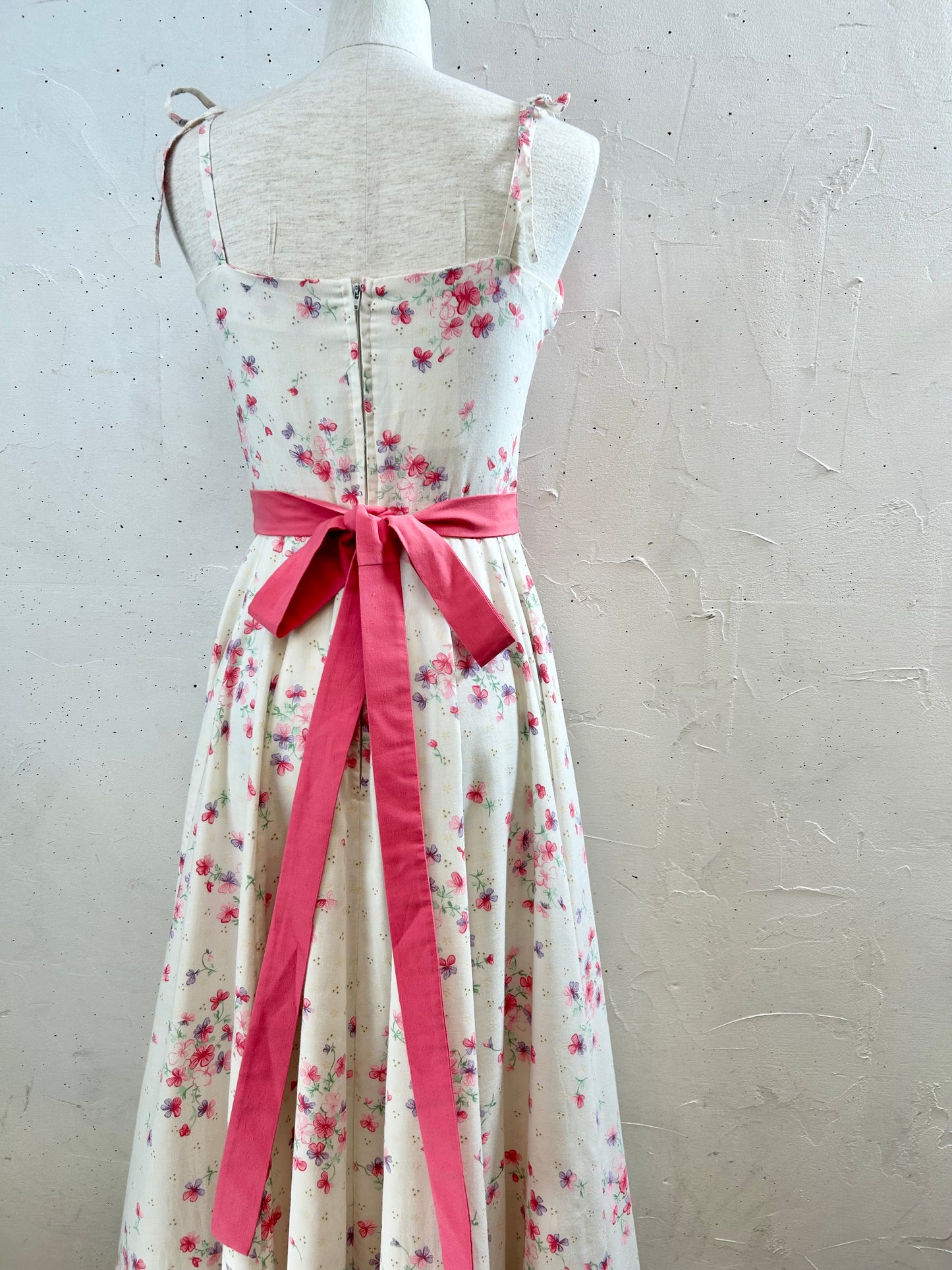 ’70s Vintage Dress [F30372]