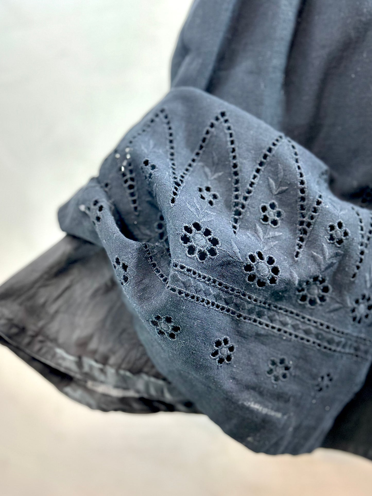 Vintage Eyelet Work Dress  [D29939]