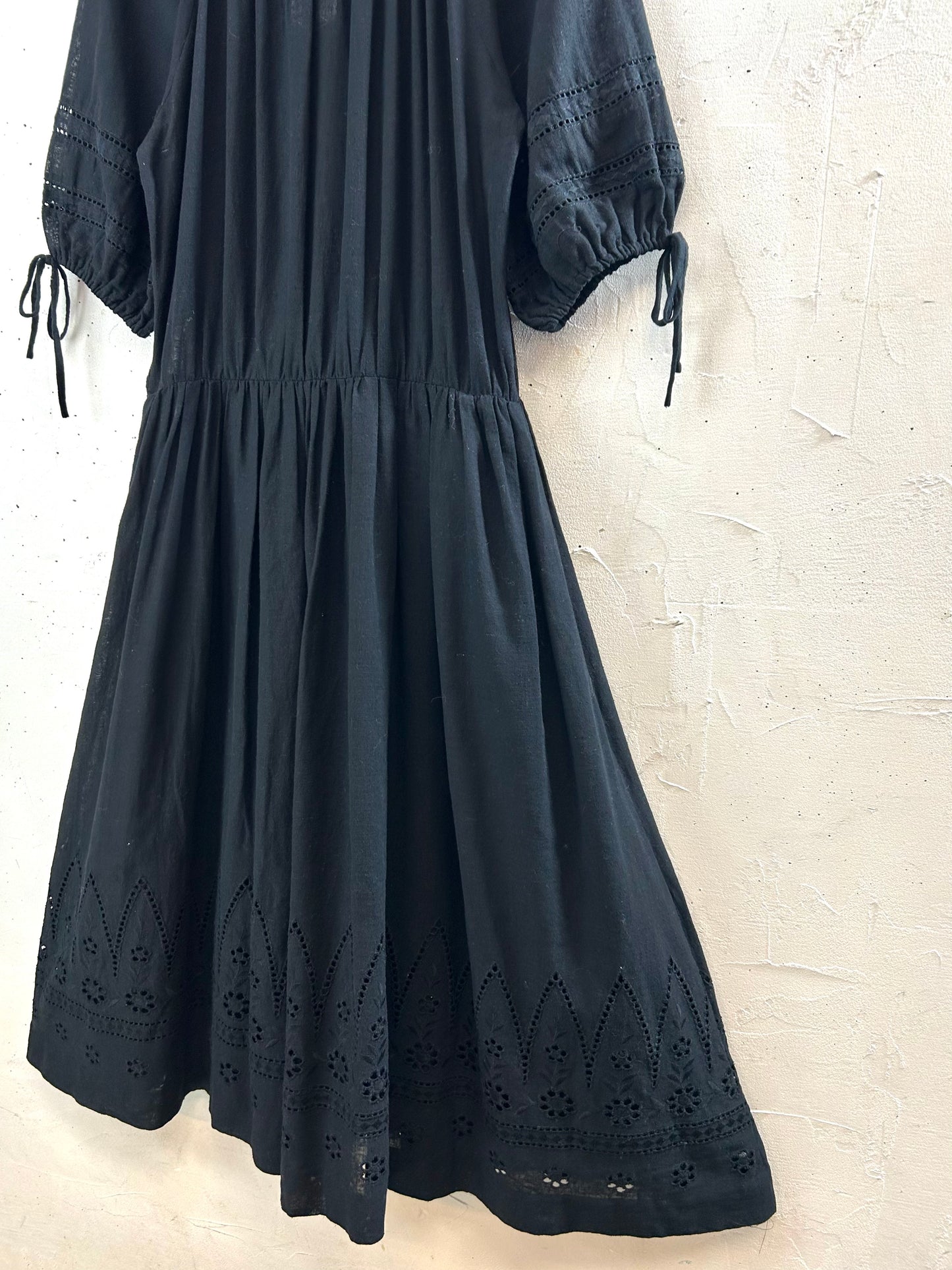 Vintage Eyelet Work Dress  [D29939]