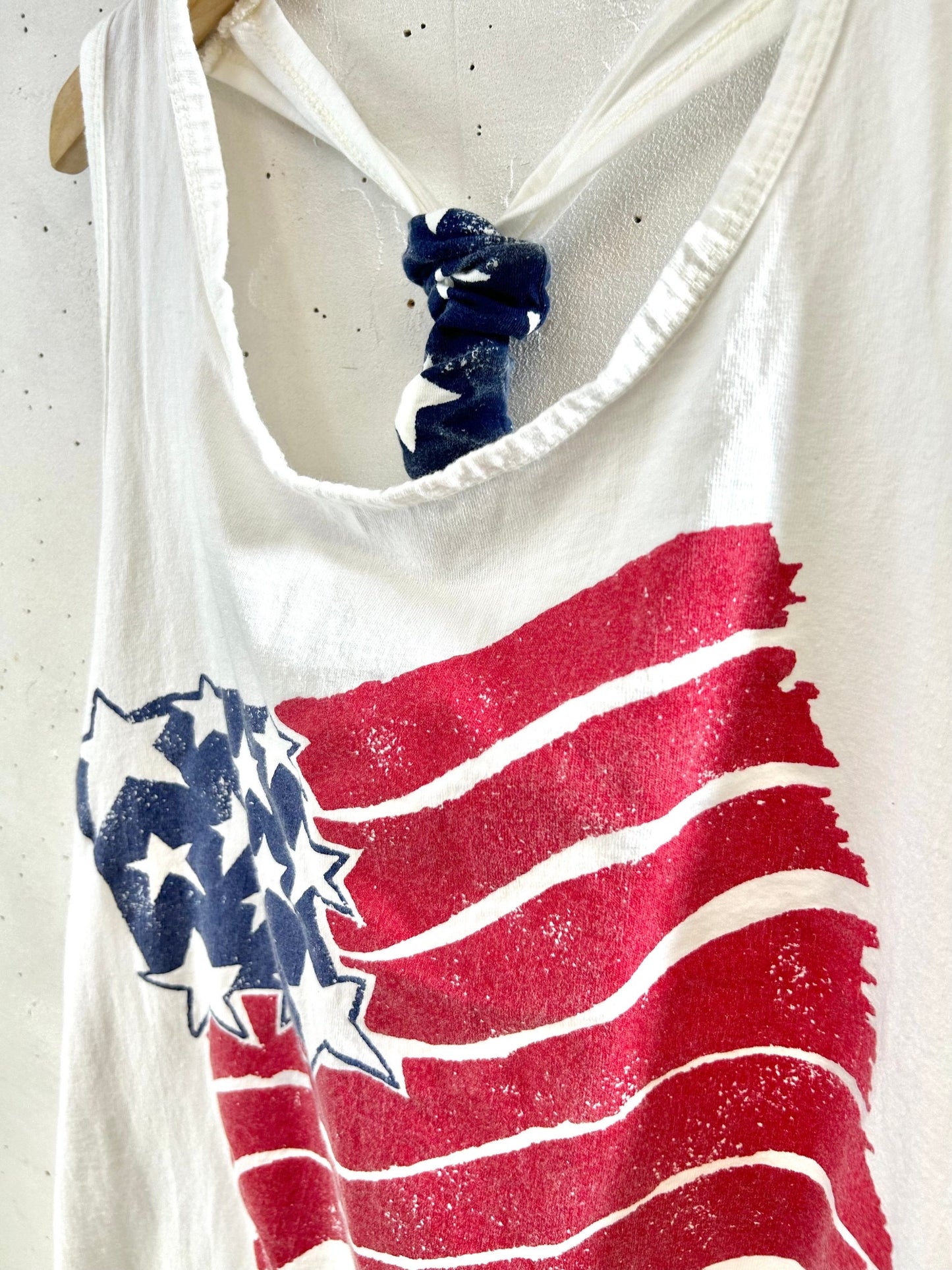 Vintage Tank Tops [H28129]