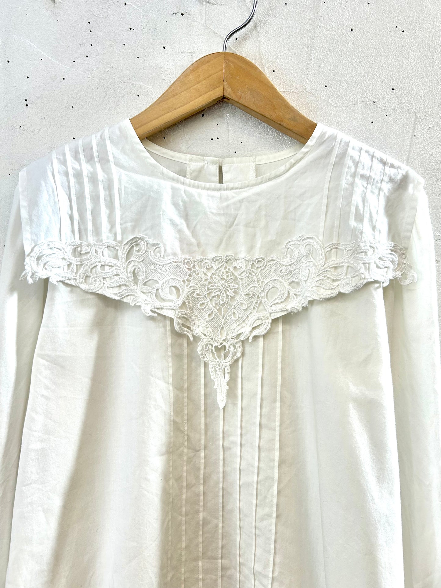 Vintage White Blouse　 [I28401］