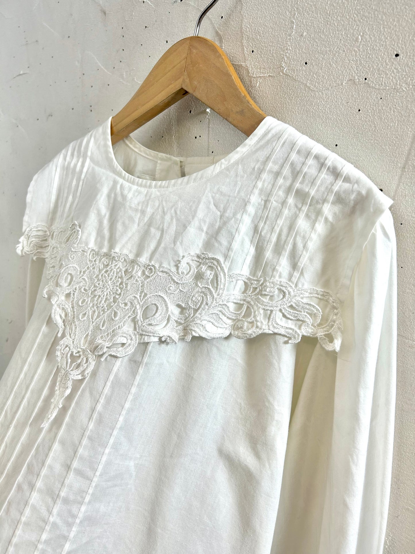 Vintage White Blouse　 [I28401］