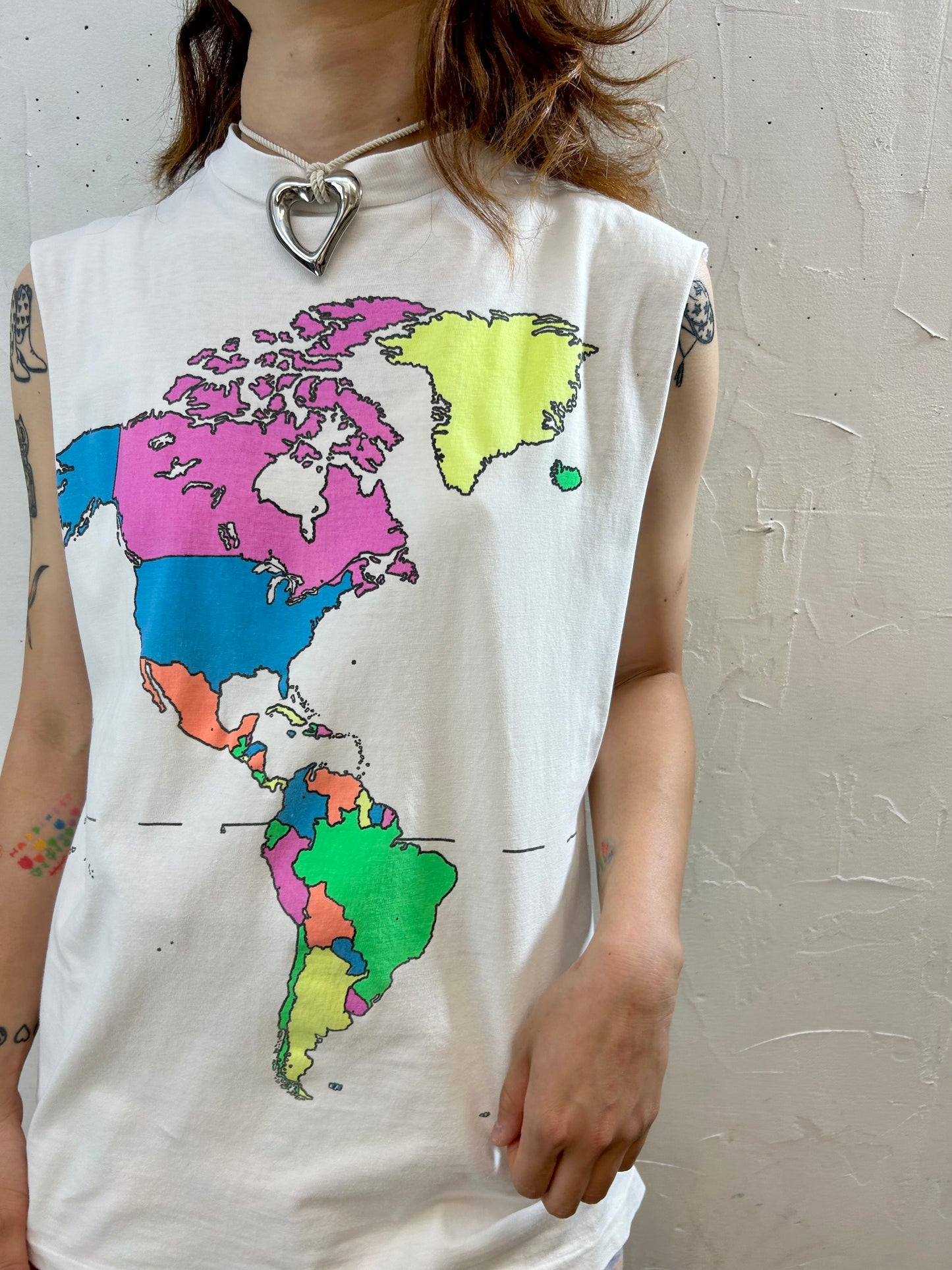 '80s Vintage T-Shirt MADE IN USA 〜The Traveller WORLD SHIRT〜 [G27860]