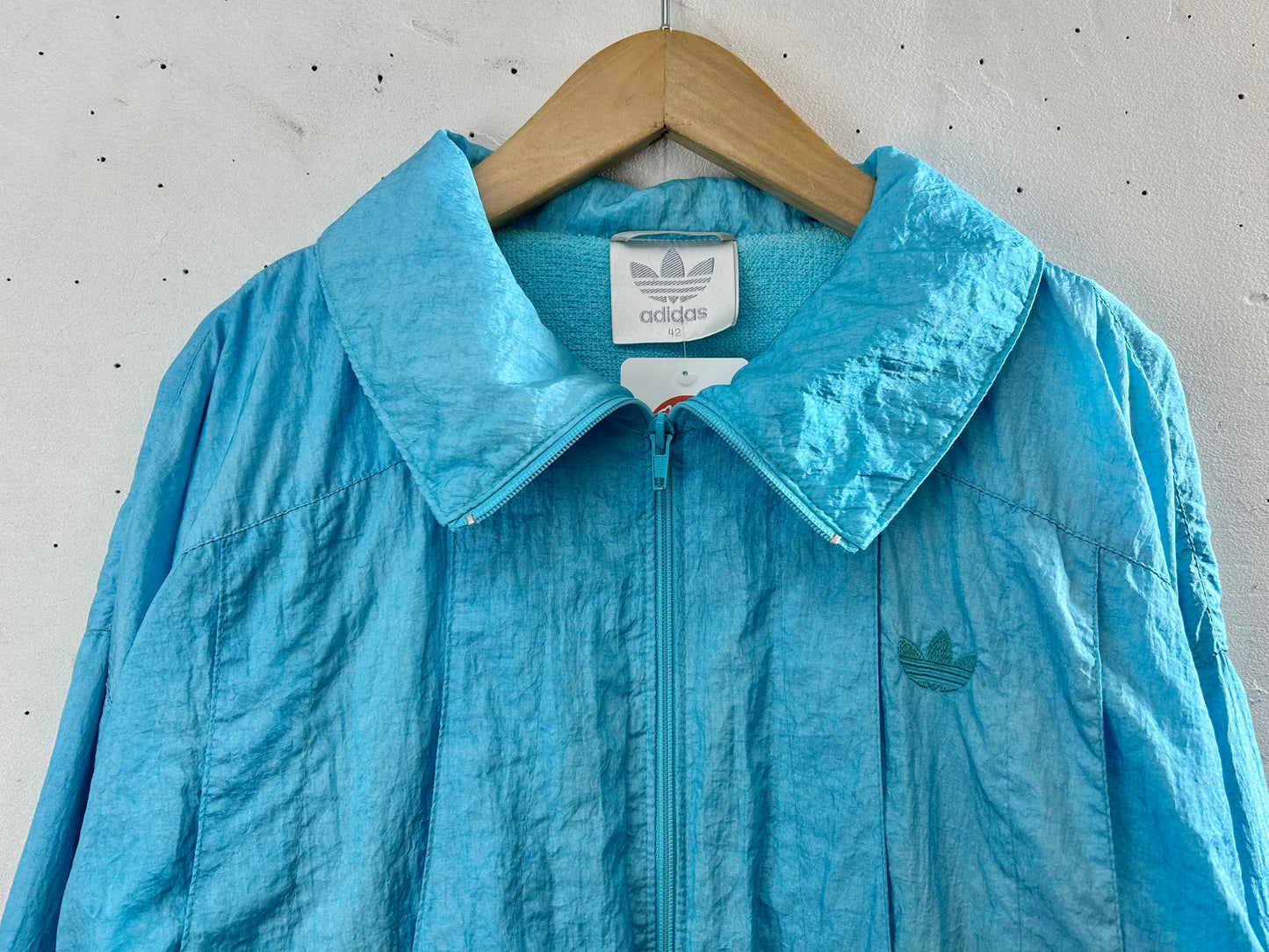 ’90s Vintage Nylon Jacket 〜adidas〜 [D29949]