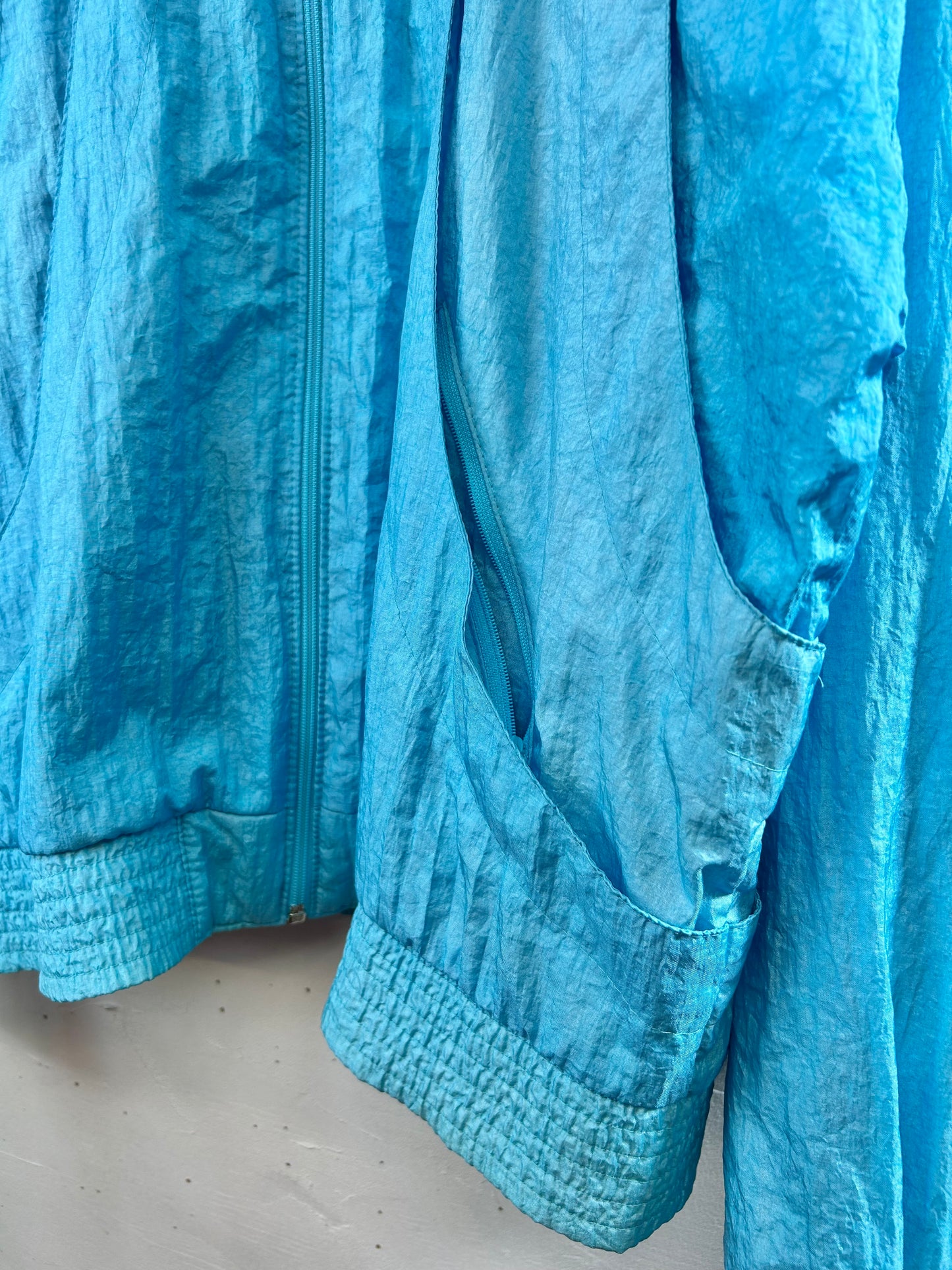 ’90s Vintage Nylon Jacket 〜adidas〜 [D29949]