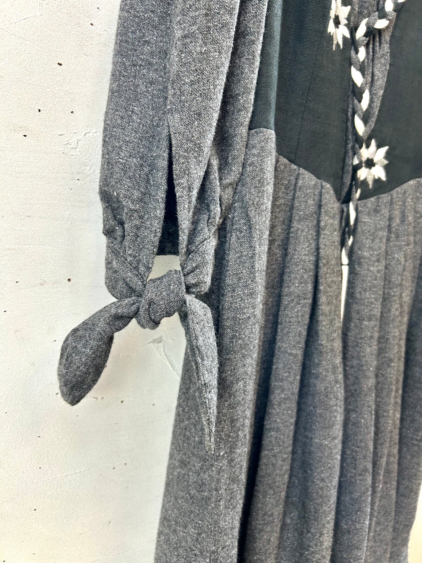 Vintage Tyrol Dress 〜APART〜 [I28404]