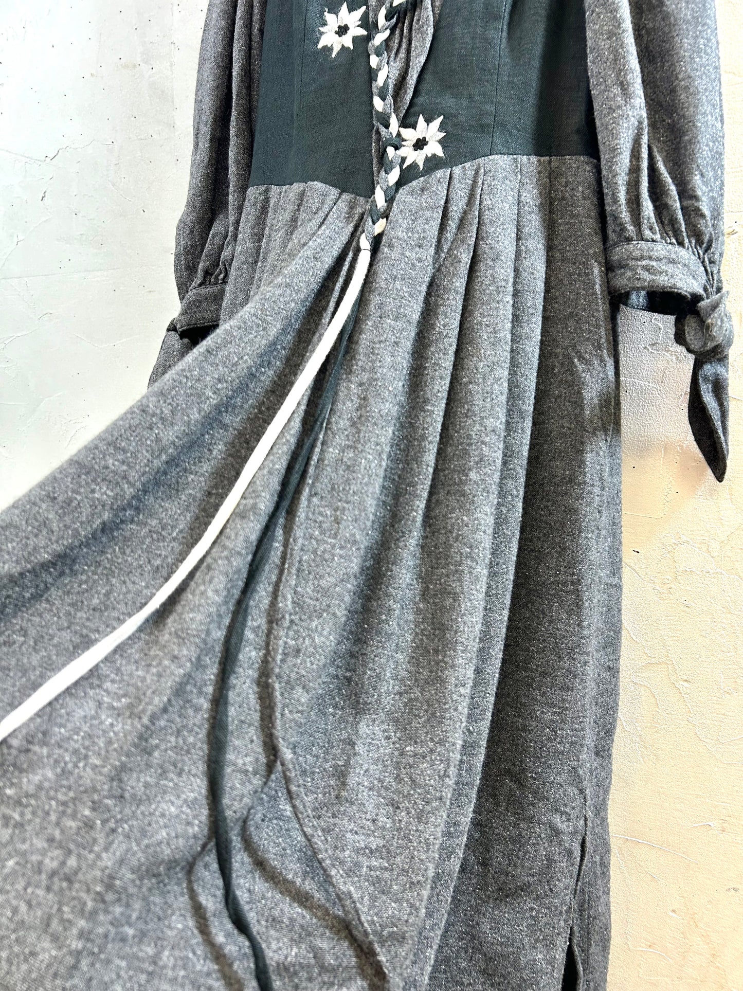 Vintage Tyrol Dress 〜APART〜 [I28404]