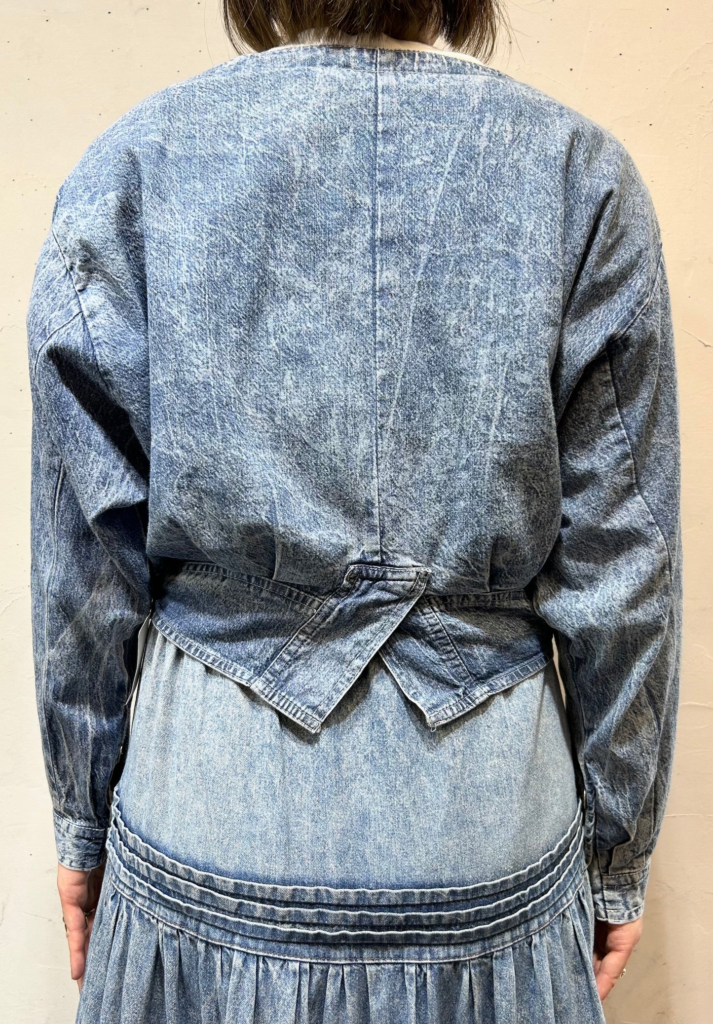 Vintage Denim Jacket [E26980]