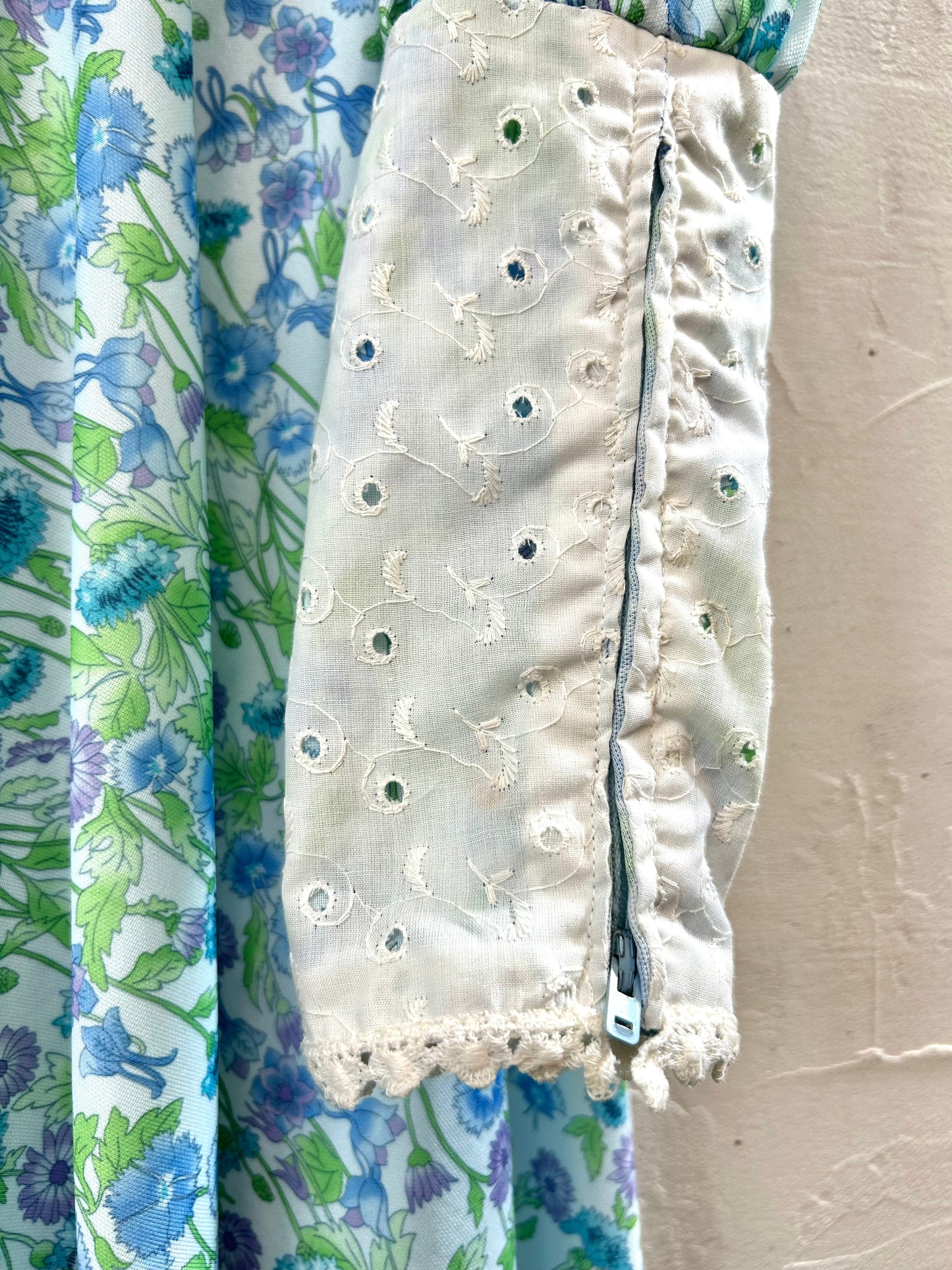 '70s Vintage Dress [L29064]