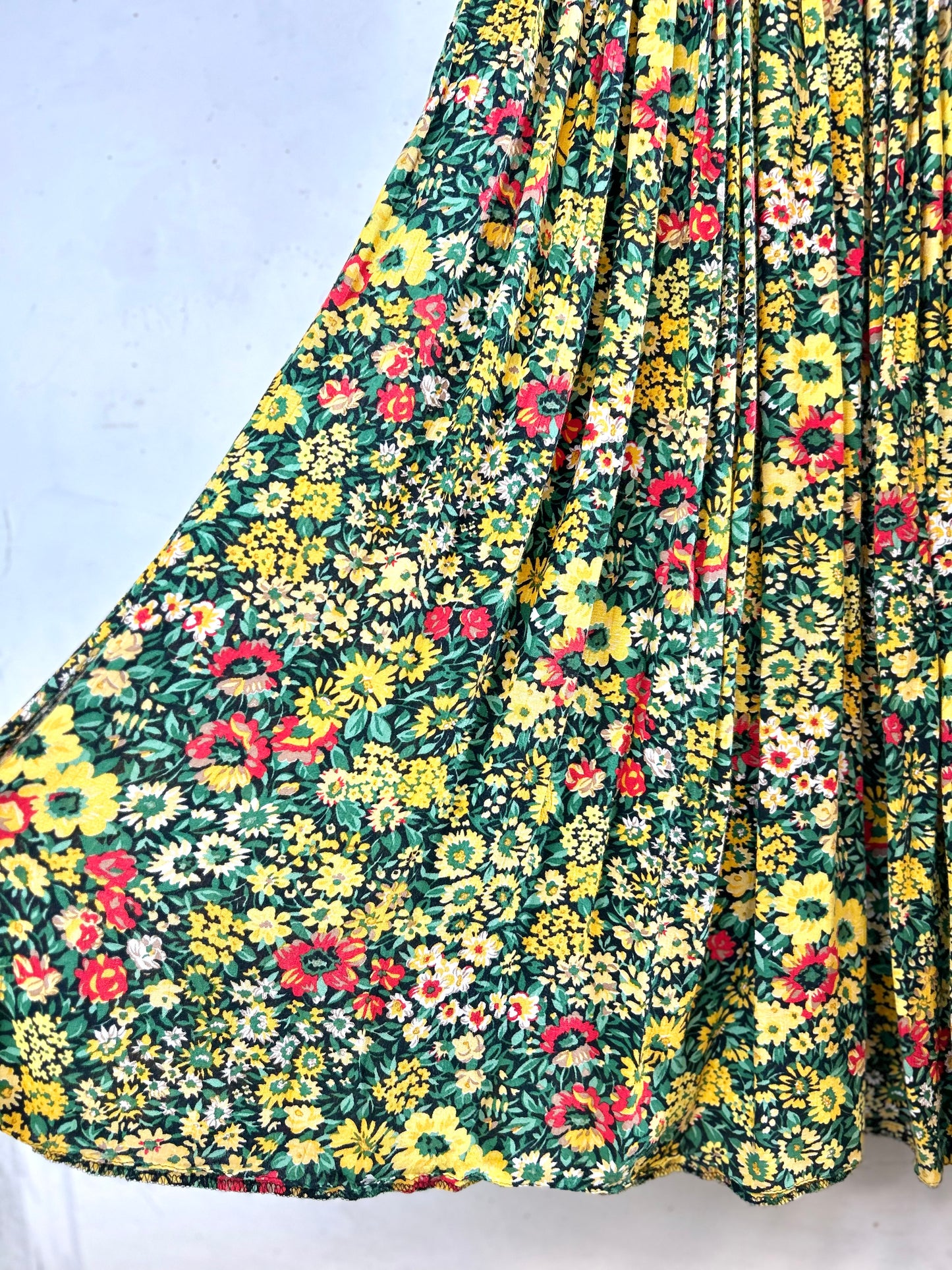 Vintage Skirt [E30144]
