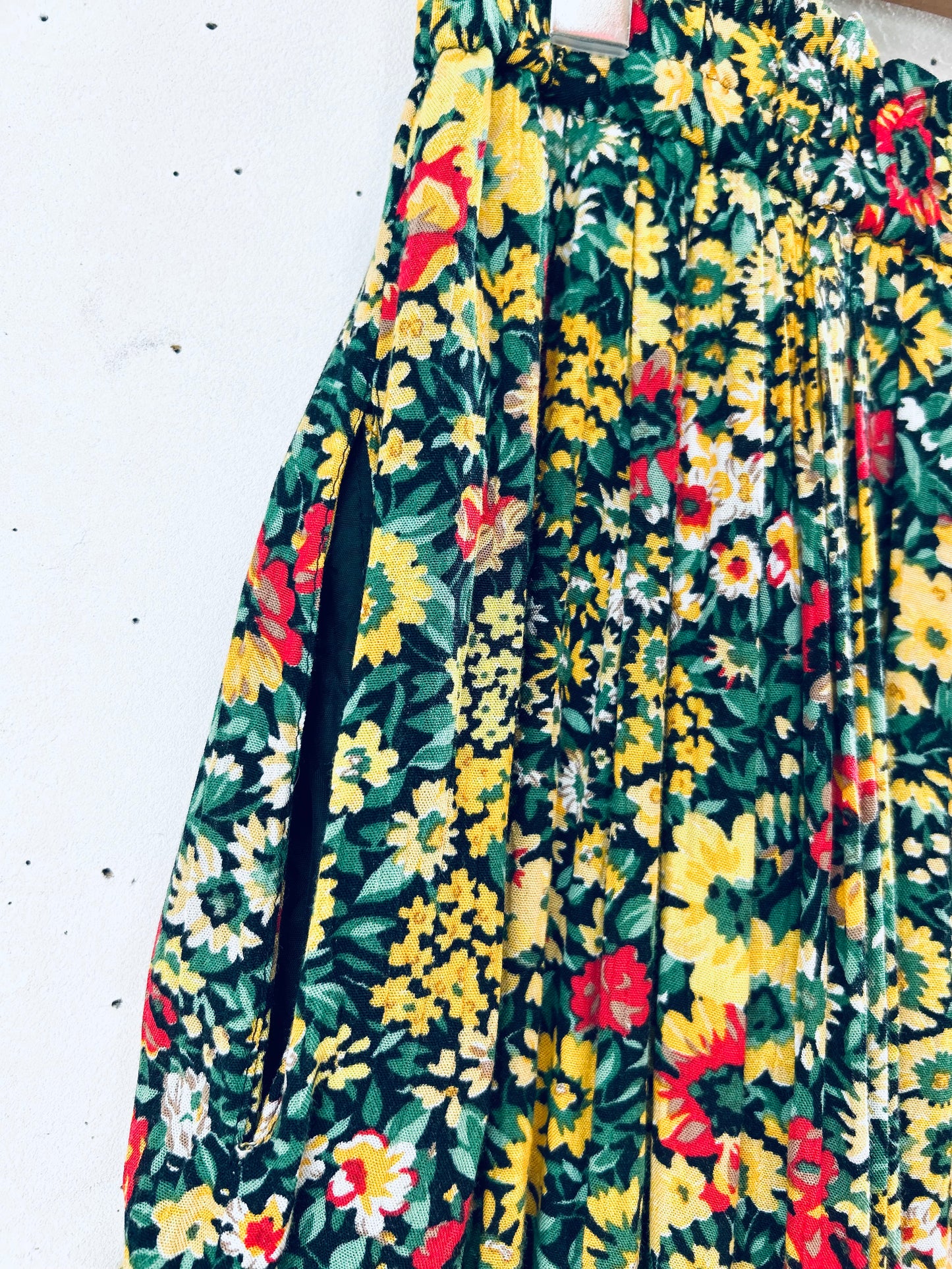 Vintage Skirt [E30144]