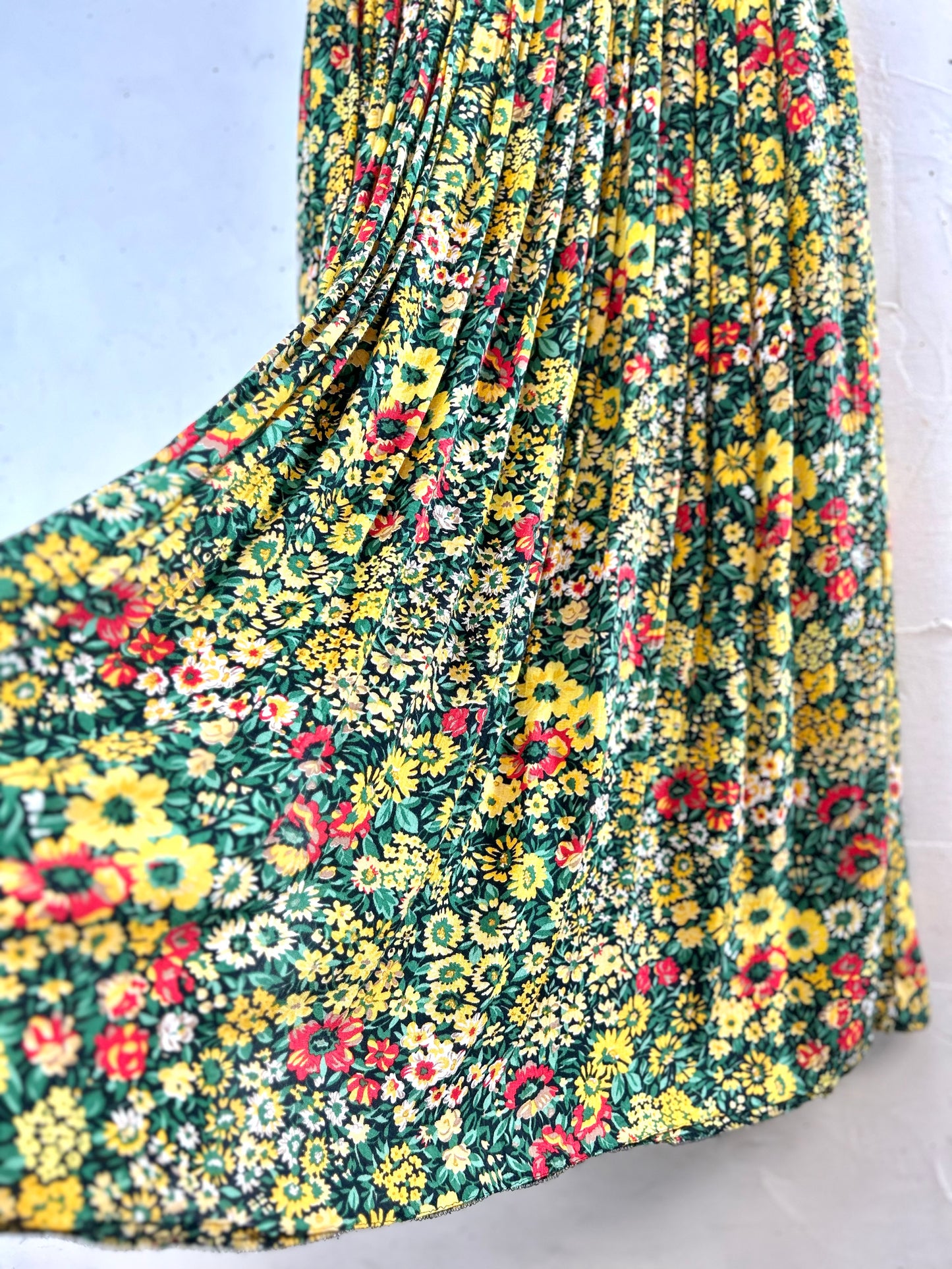 Vintage Skirt [E30144]
