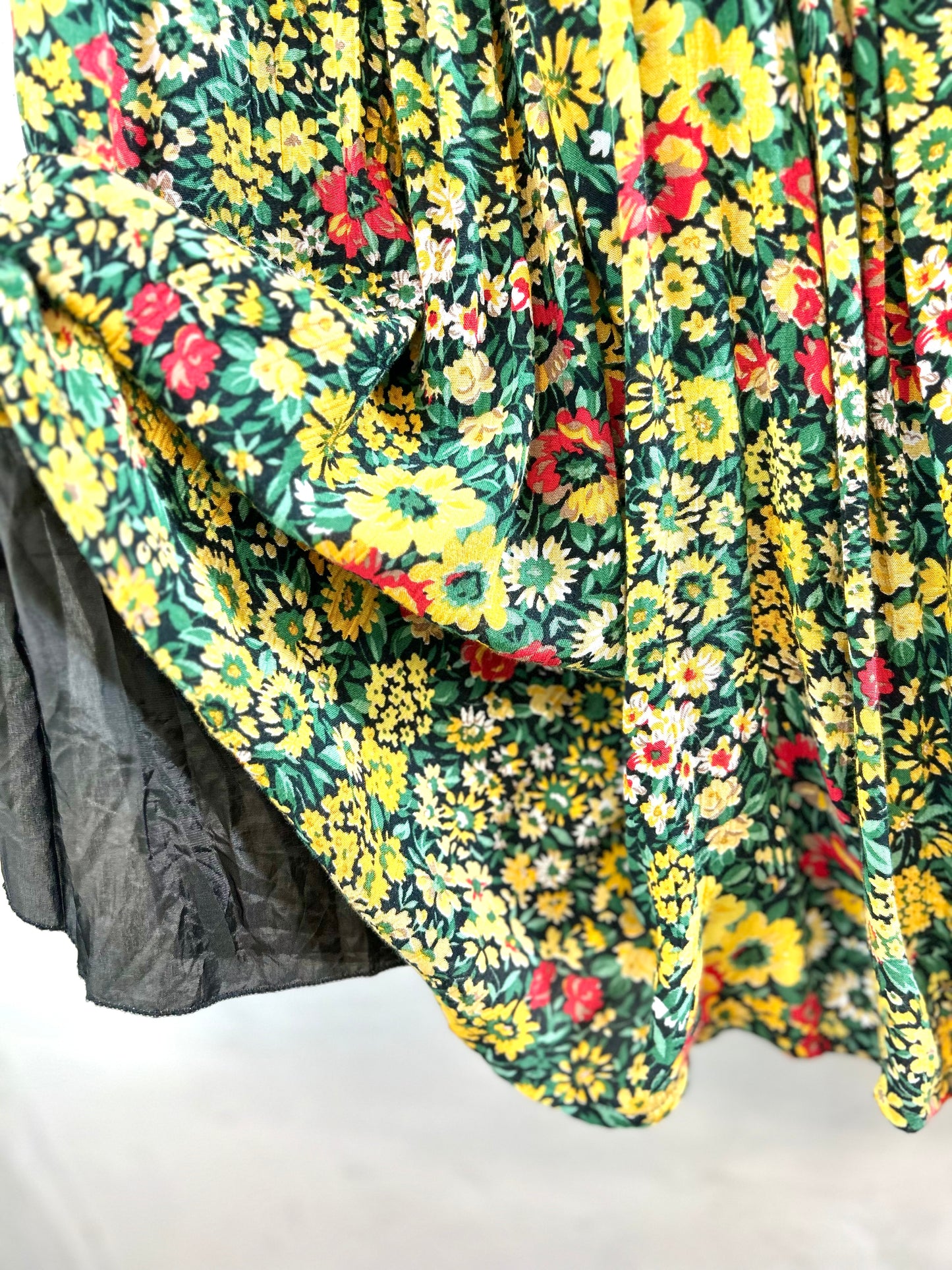 Vintage Skirt [E30144]
