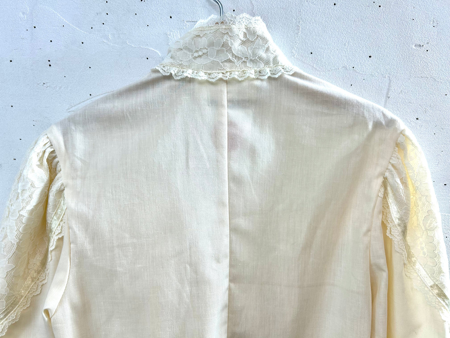 '70s Vintage White Blouse 〜GUNNE SAX〜 [G28011]