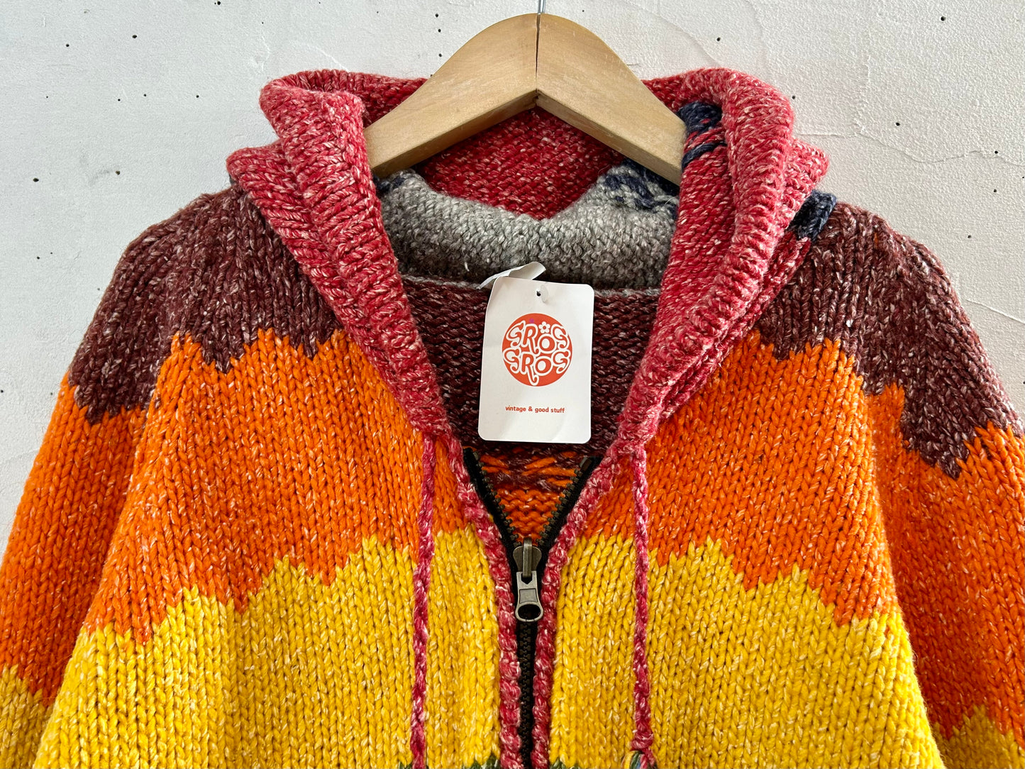 Vintage Ecuador Hand Knit Cardgan [K28850]