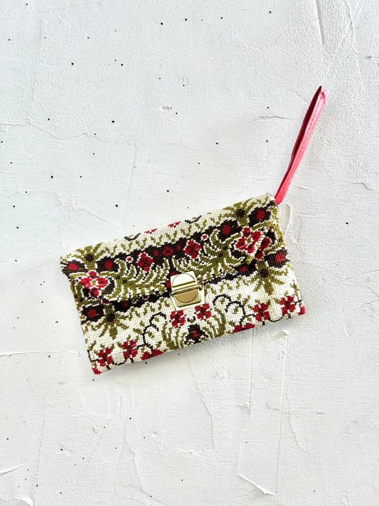 '60s-'70s Vintage Needle Point Clutch Bag [F27725]