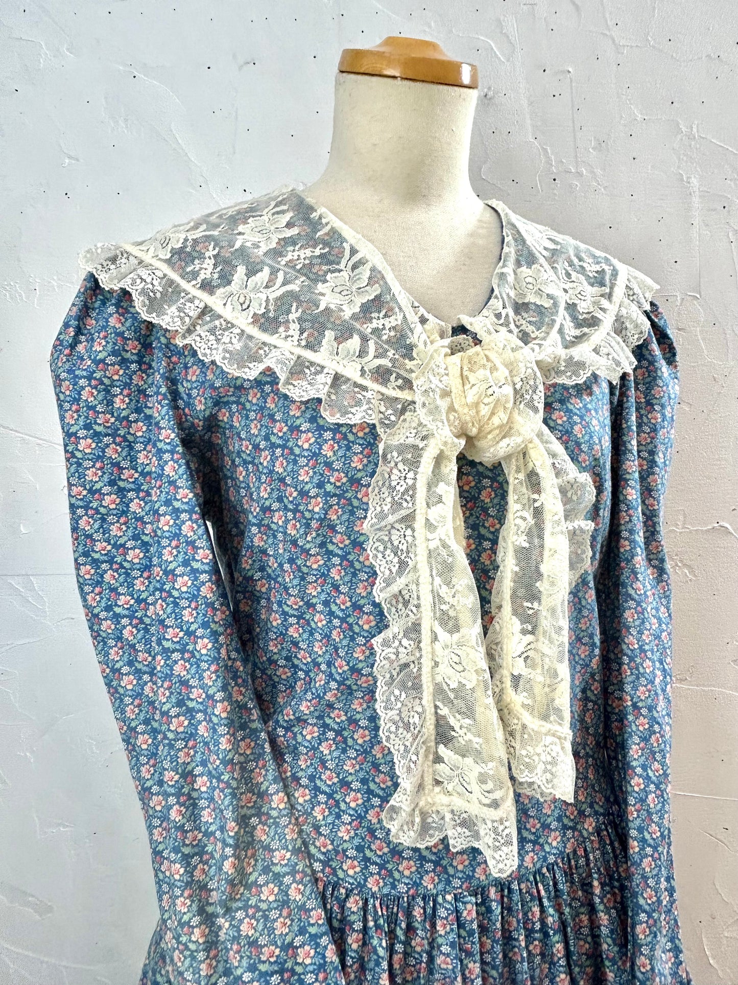 Vintage Dress  [C29736]