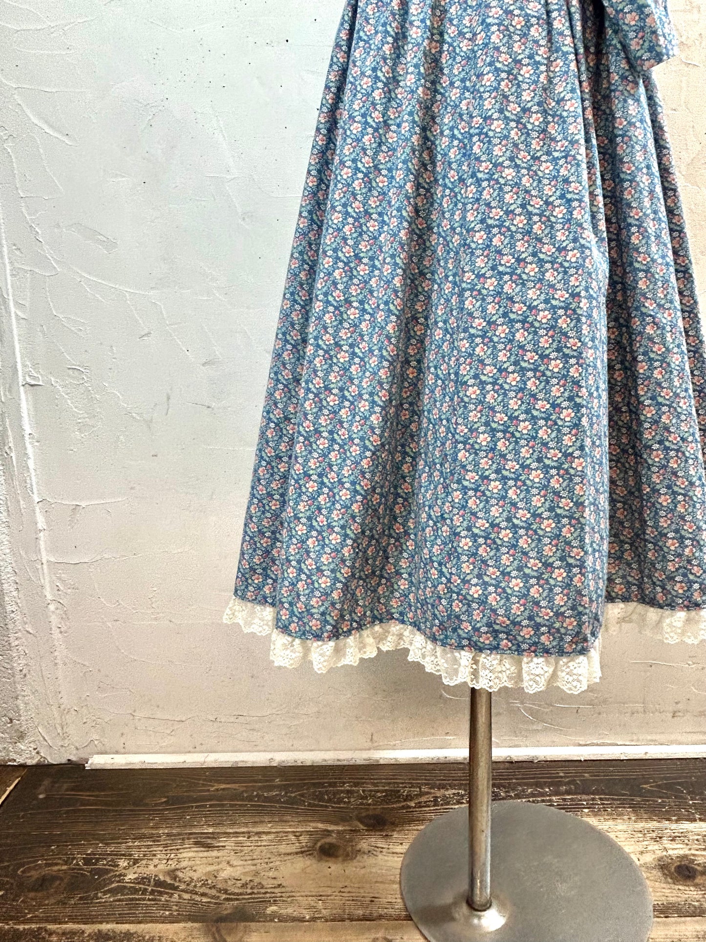 Vintage Dress  [C29736]