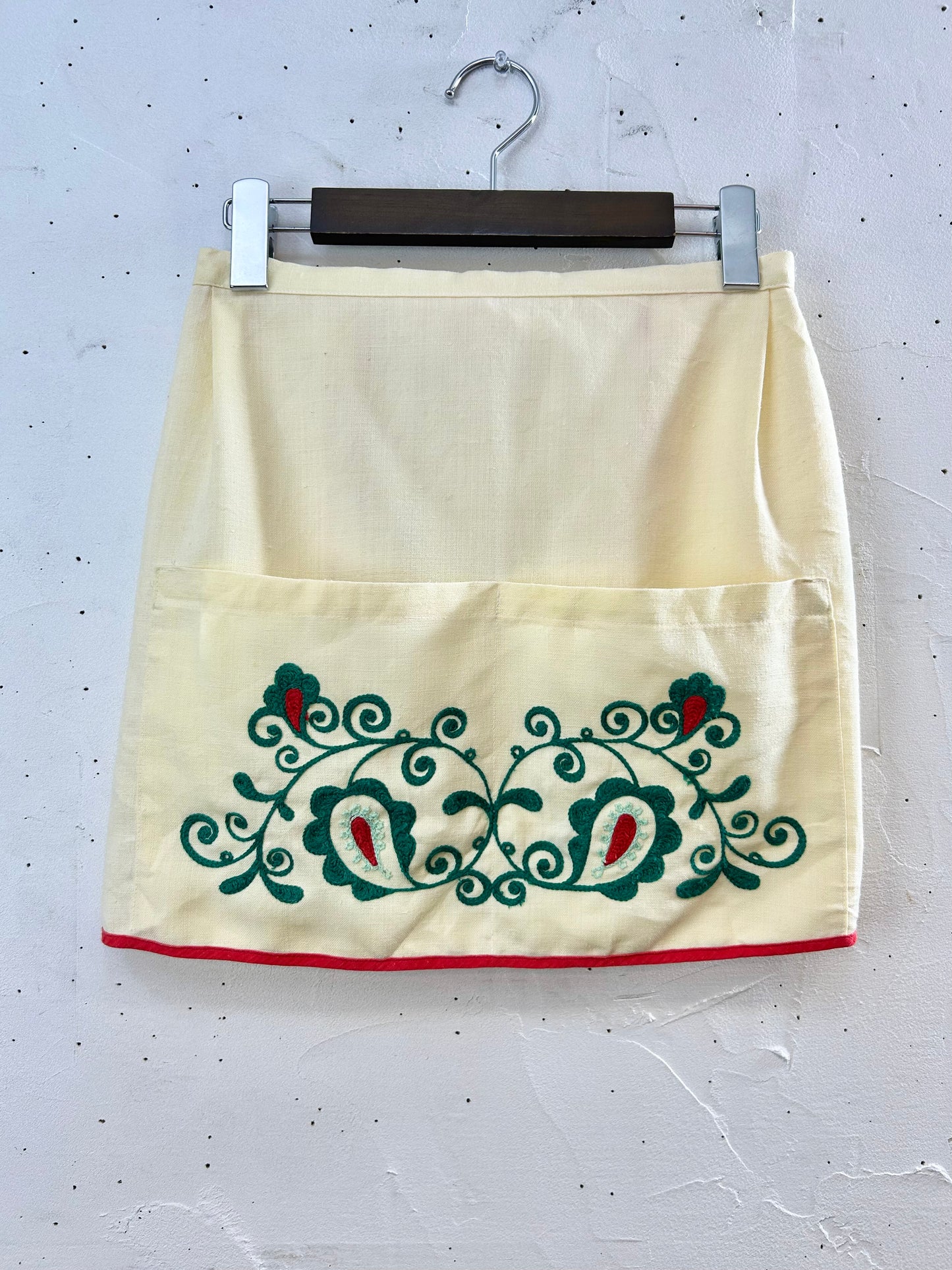 Vintage Embroidery Apron [E30153]