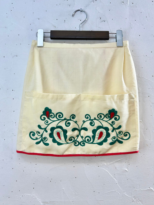 Vintage Embroidery Apron [E30153]