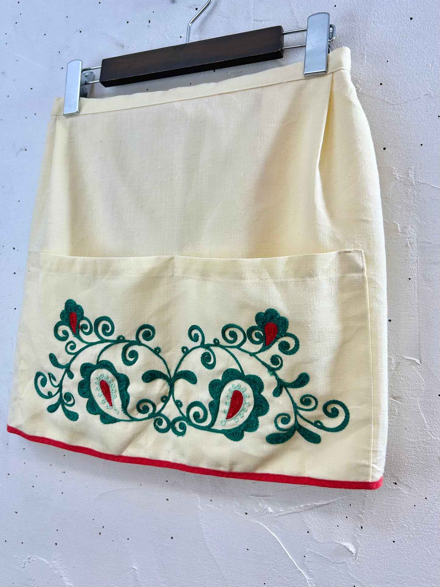 Vintage Embroidery Apron [E30153]