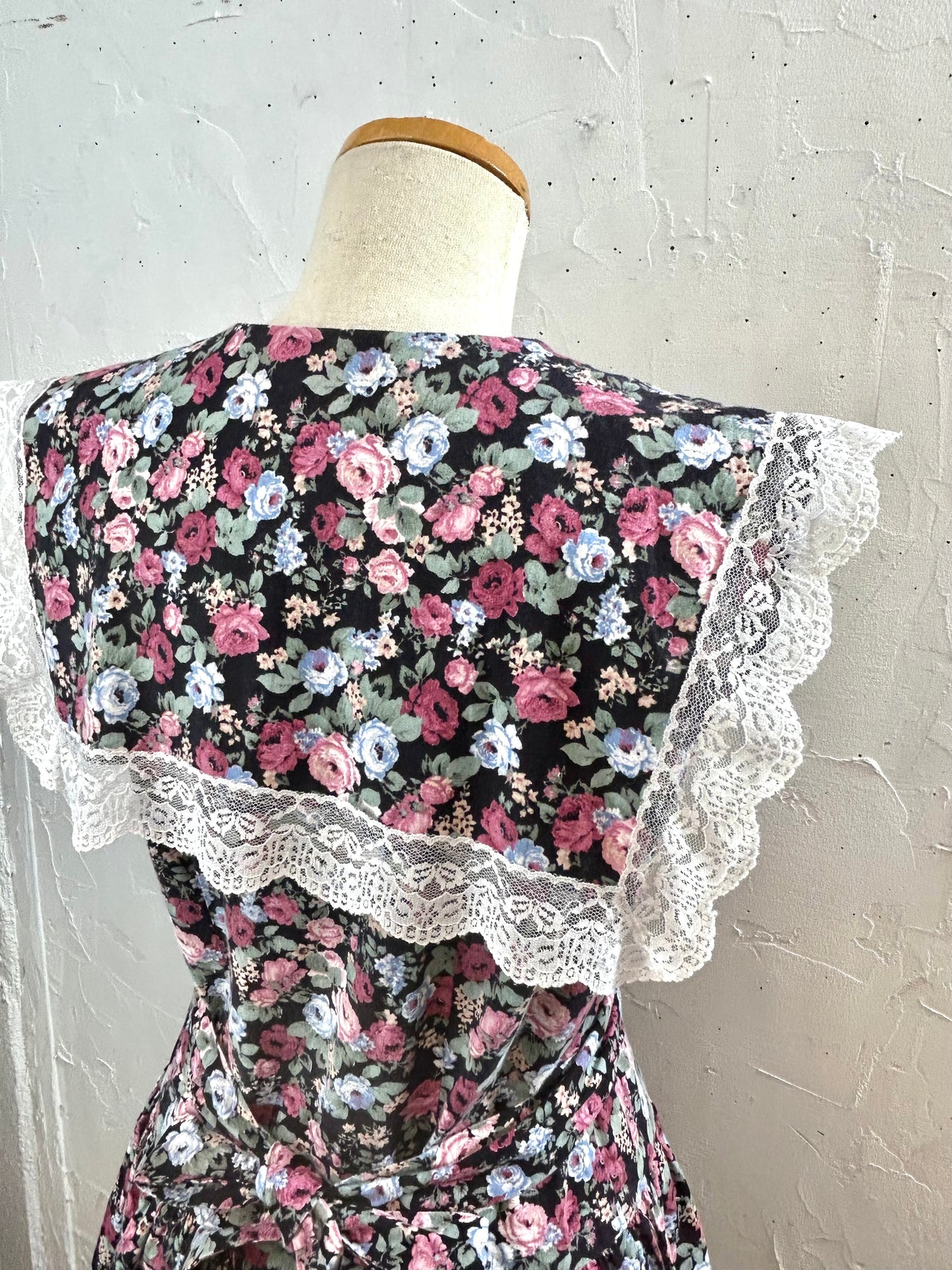 Vintage Dress  [C29737]