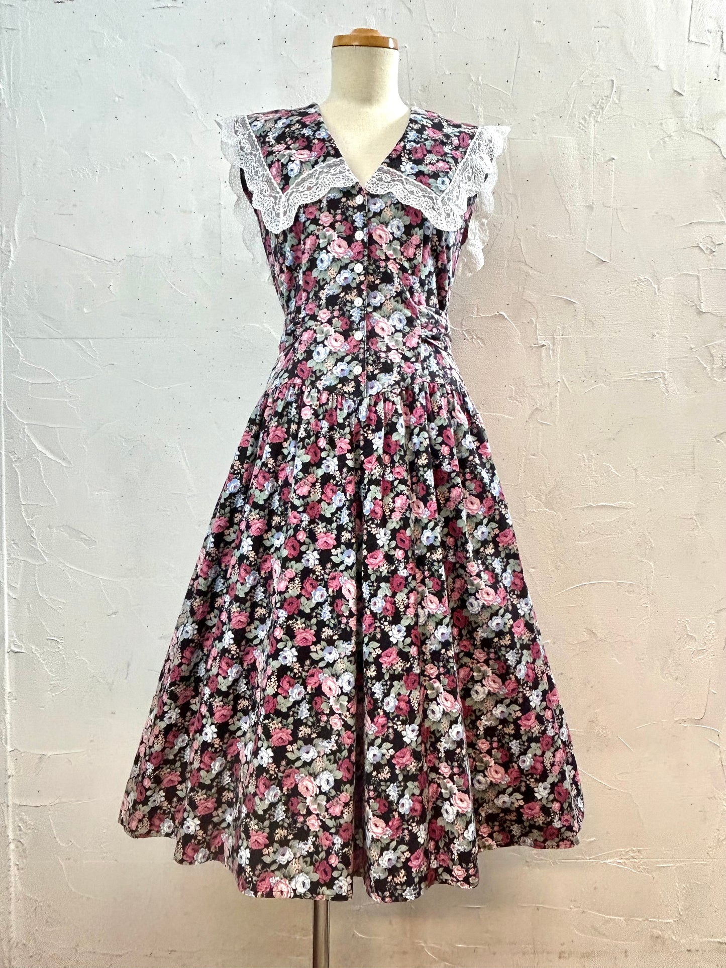 Vintage Dress  [C29737]