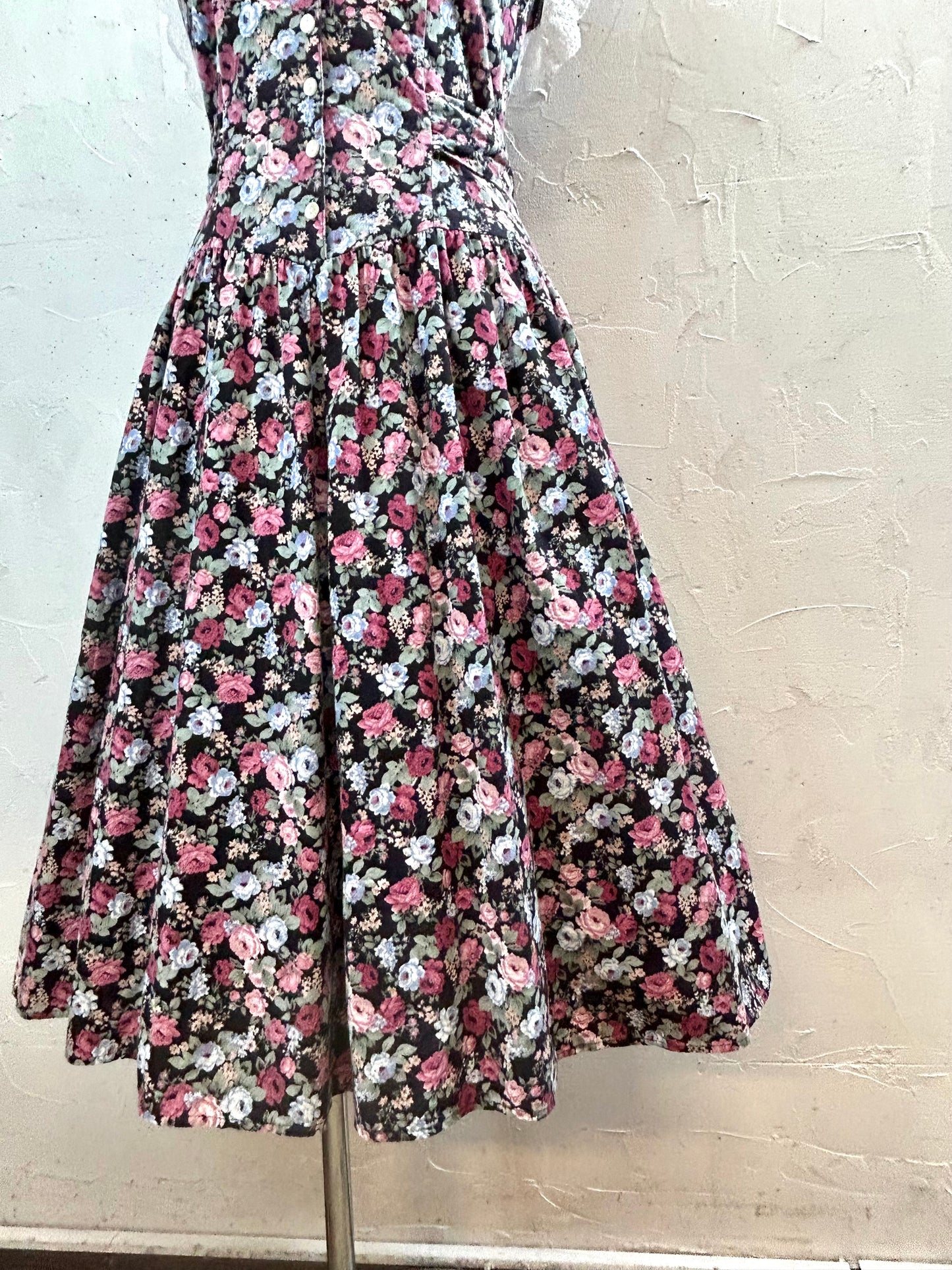 Vintage Dress  [C29737]