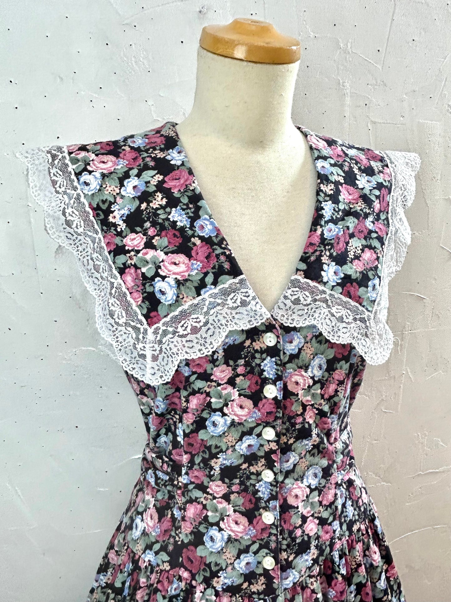 Vintage Dress  [C29737]