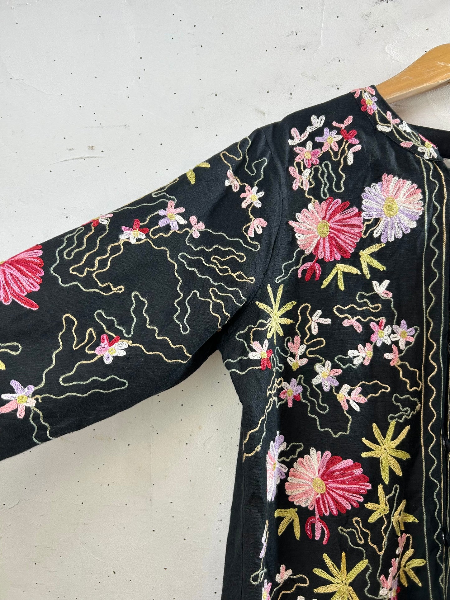 Vintage Kashmir Embroidery Jacket [D29961]