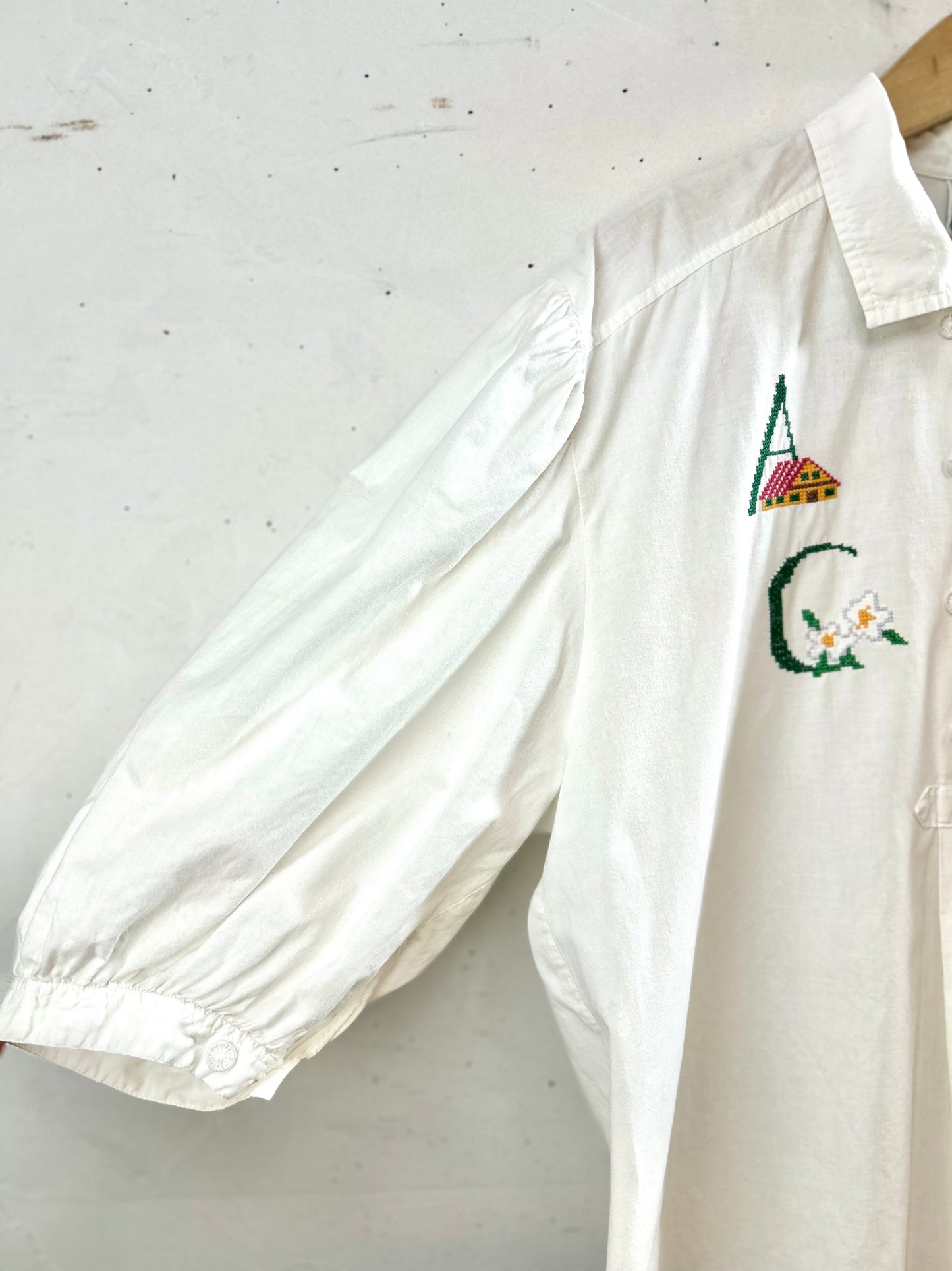 Vintage Tyrol Blouse  [F30597]