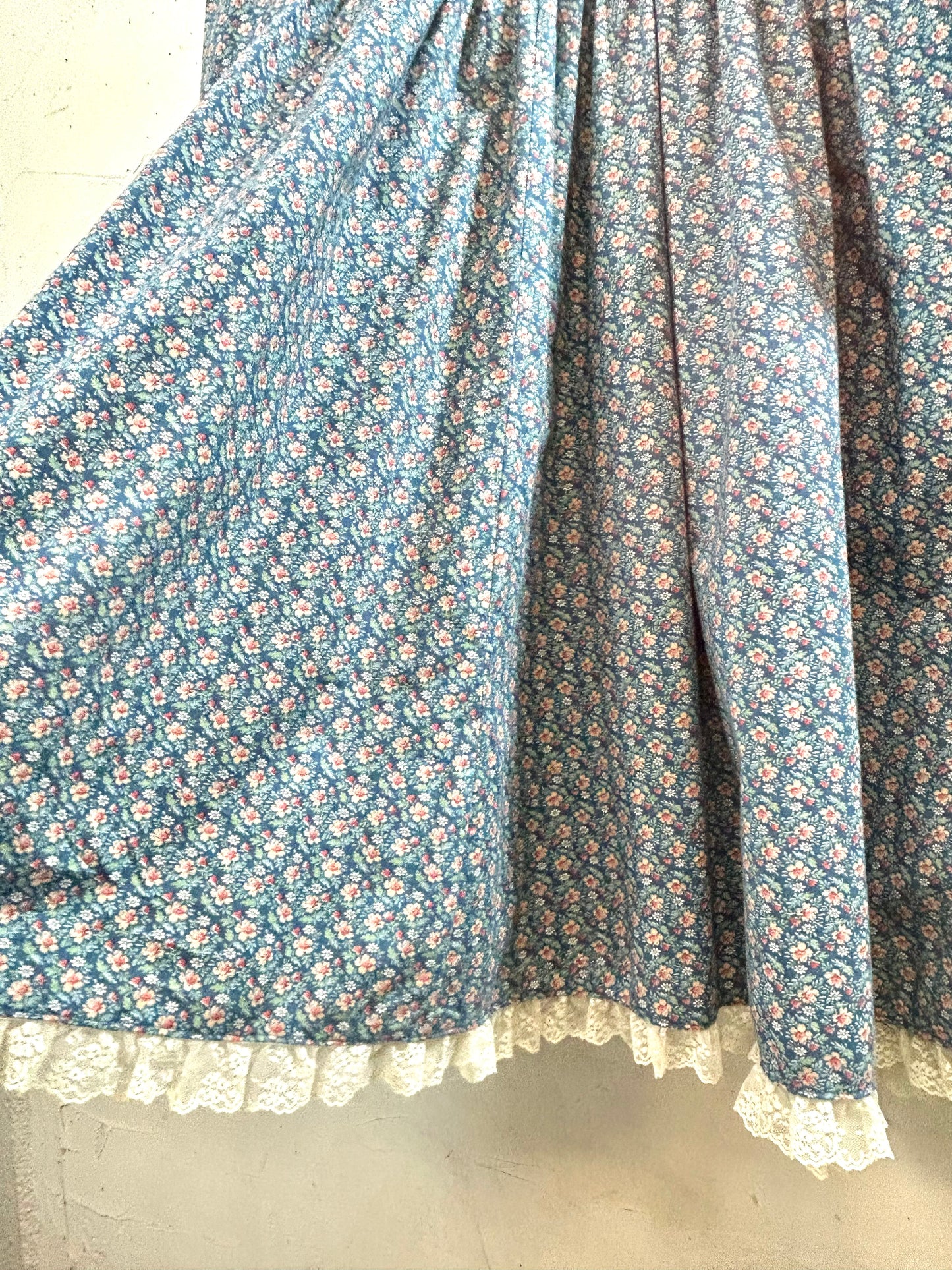 Vintage Dress  [C29736]