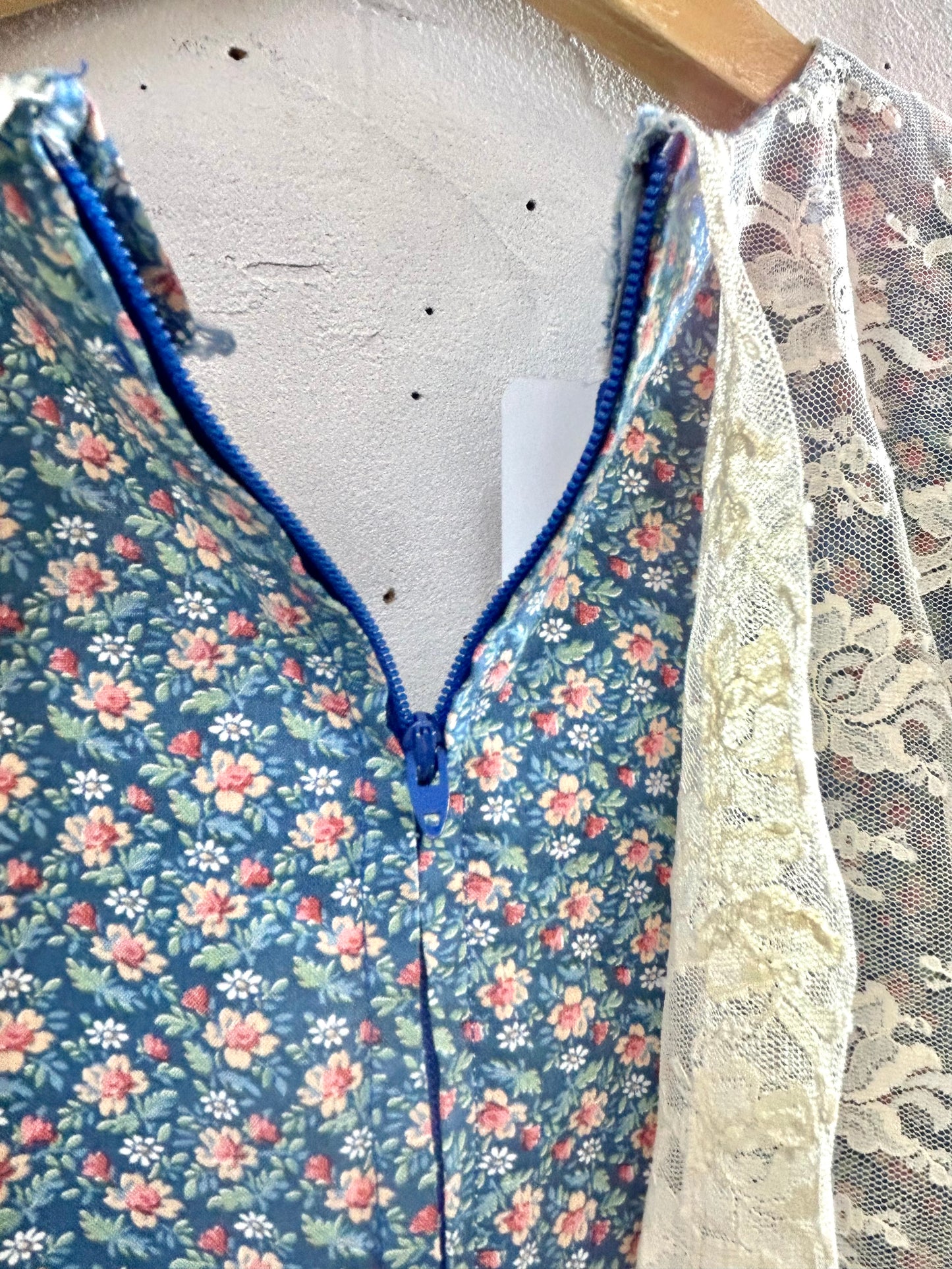 Vintage Dress  [C29736]