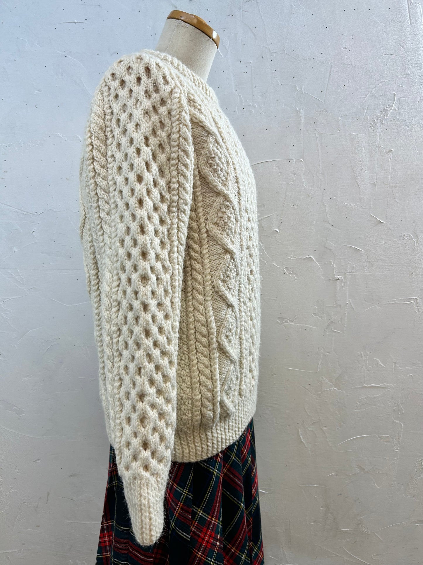 Vintage Aran Knit Sweater MADE IN THE REPUBRIC OF IRELAND [J28635]