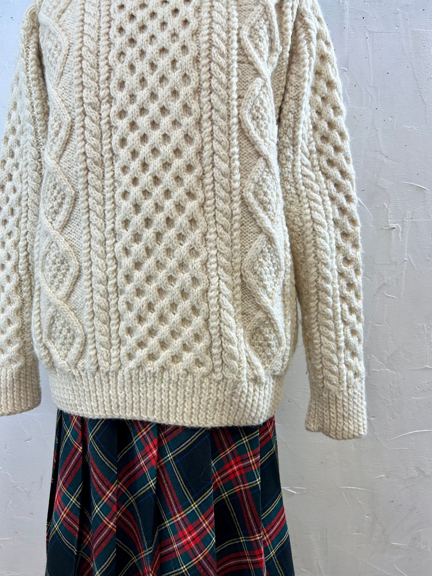 Vintage Aran Knit Sweater MADE IN THE REPUBRIC OF IRELAND [J28635]