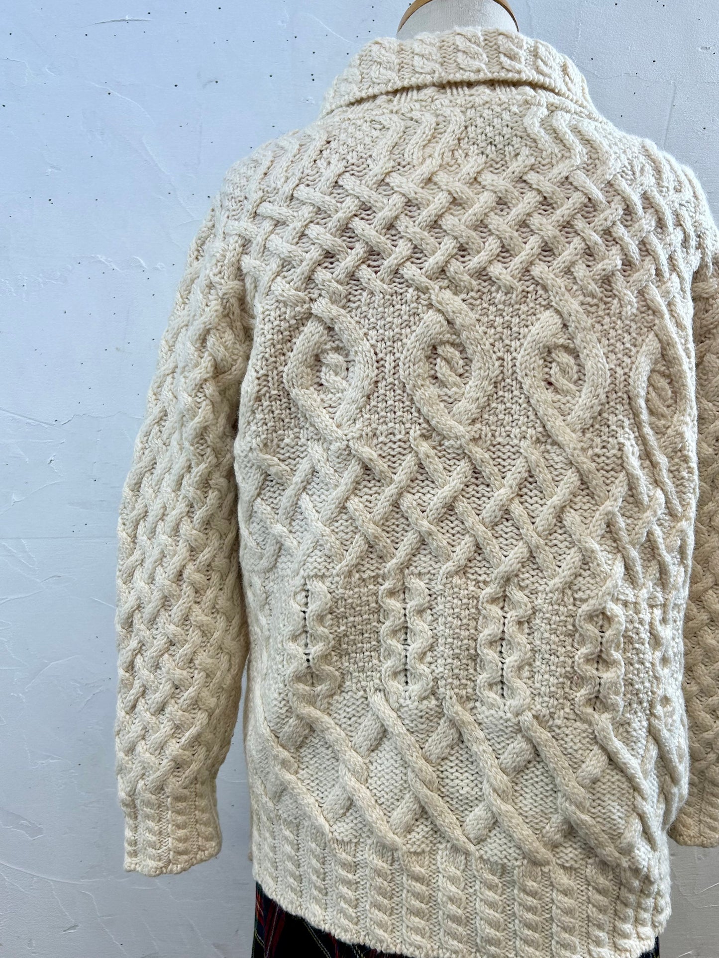 Vintage Aran Knit Cardigan MADE IN IRELAND [J28636]