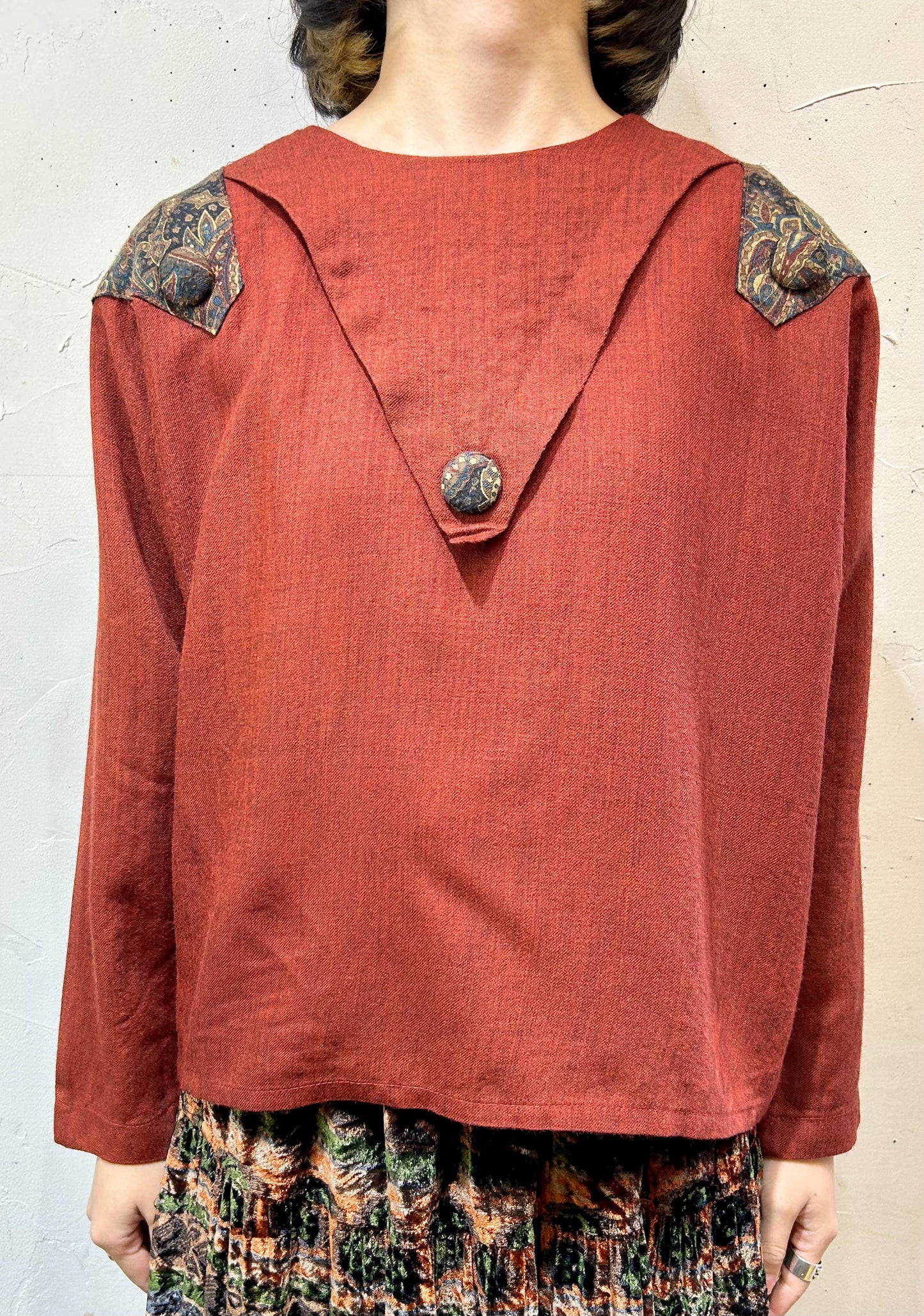 Vintage Patch Shirt [K25563]