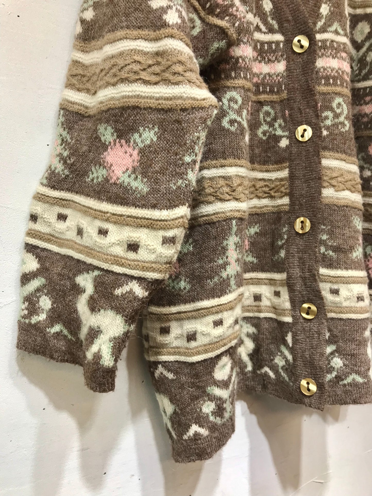 Vintage Knit Cardigan [A25942]