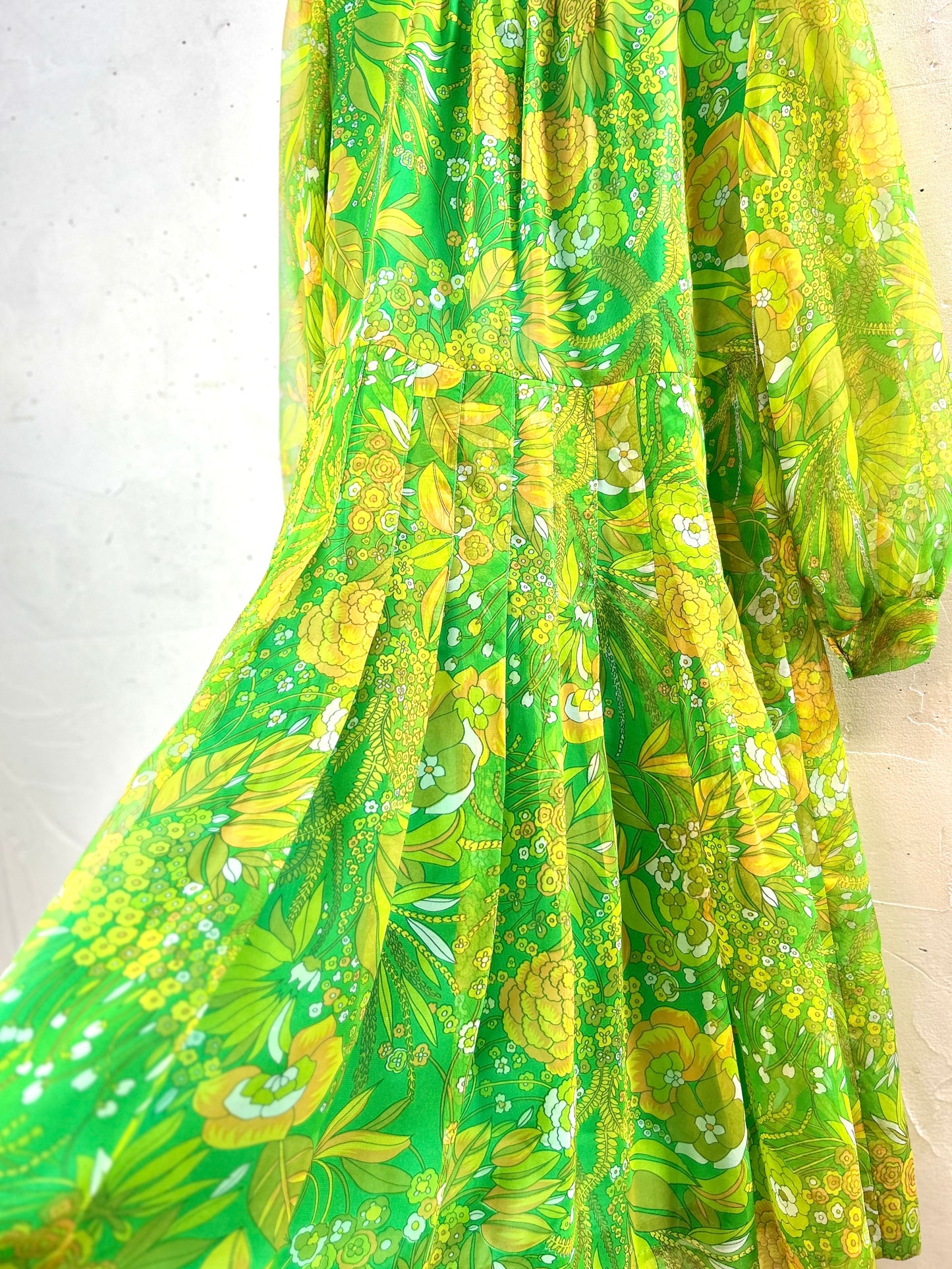 '70s Vintage Dress [F30379]