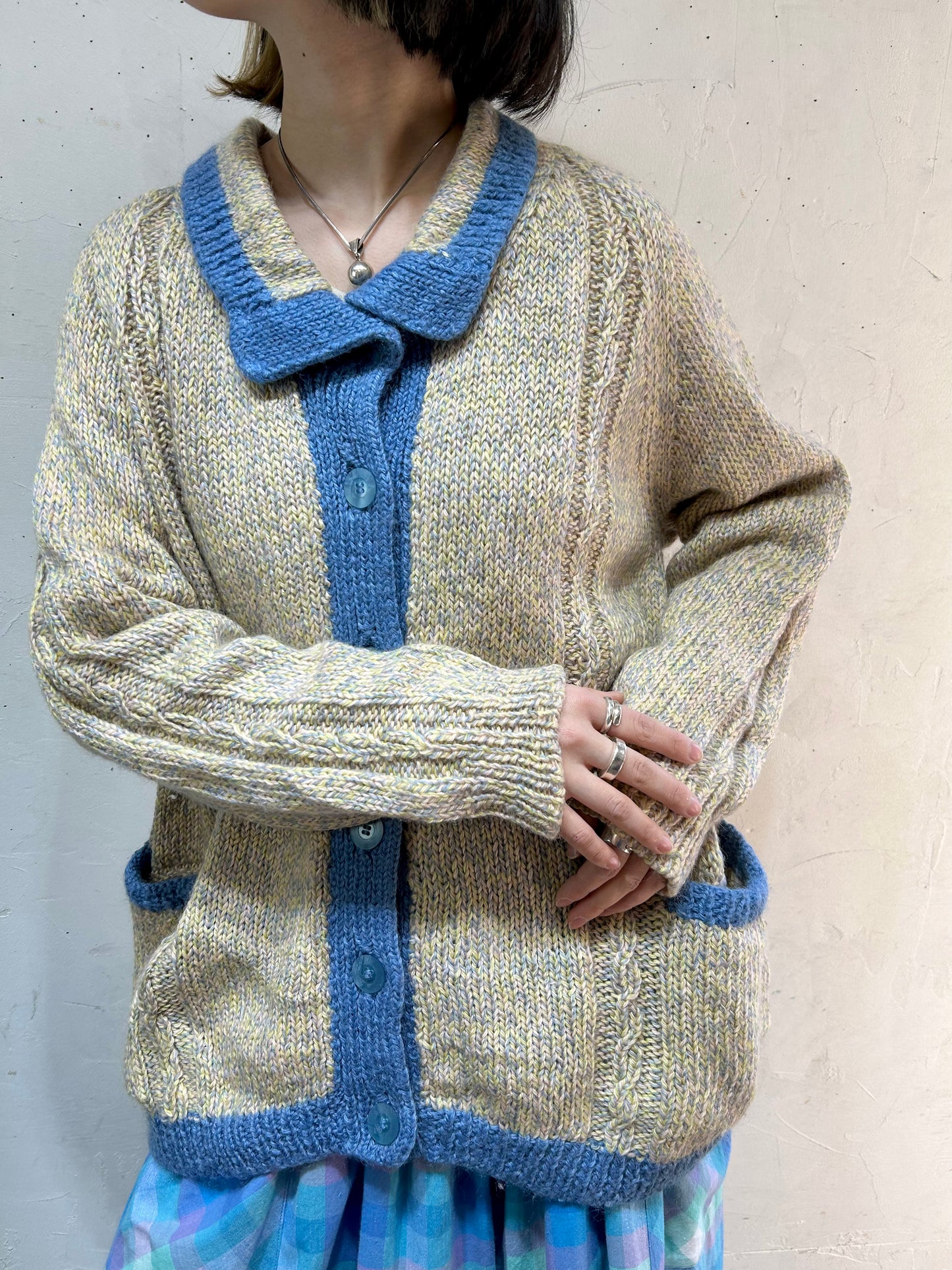 Vintage Mix Color Knit Cardigan [B26220]