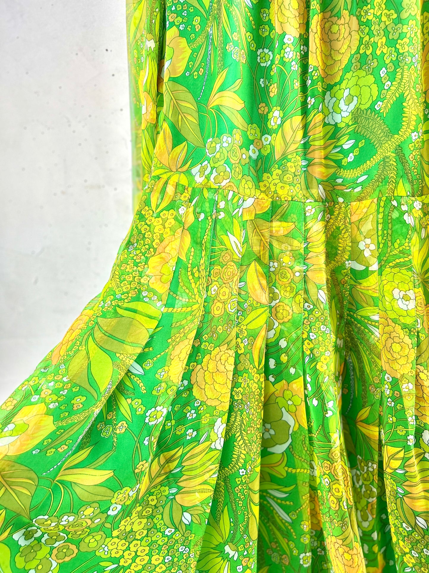 '70s Vintage Dress [F30379]